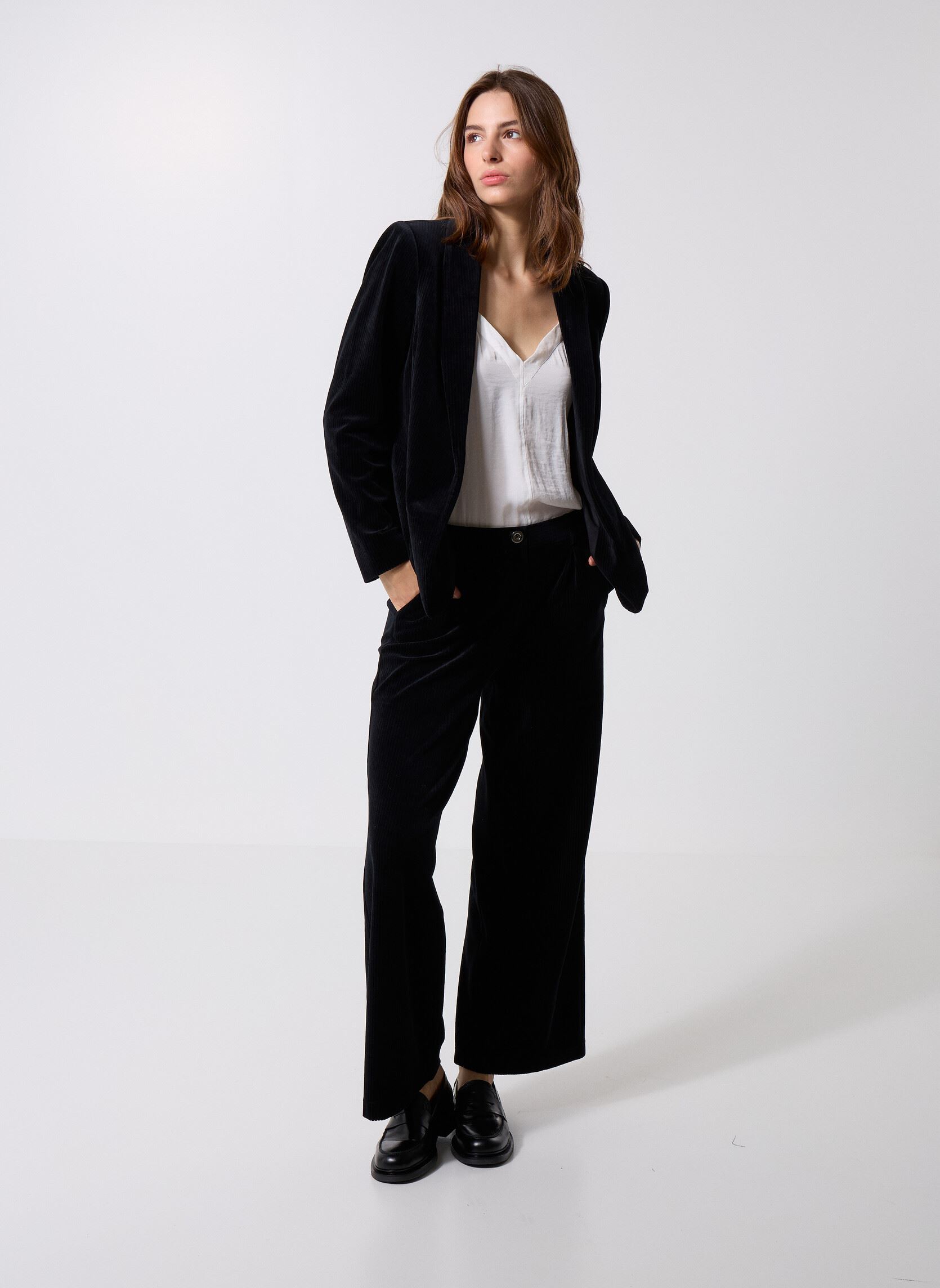 Jacketts / Sakkos VELOUF damen schwarz Georgia Rose Jacketts / Sakkos VELOUF damen schwarz JET BLACK