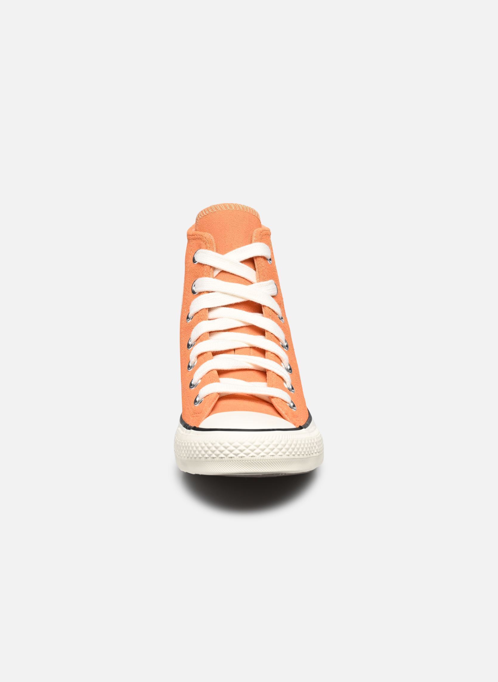 Baskets Chuck Taylor All Star Colorful Suede Hi femme orange Converse Baskets Chuck Taylor All Star Colorful Suede Hi femme orange PENNANT ORANGE/EGRET/BLACK