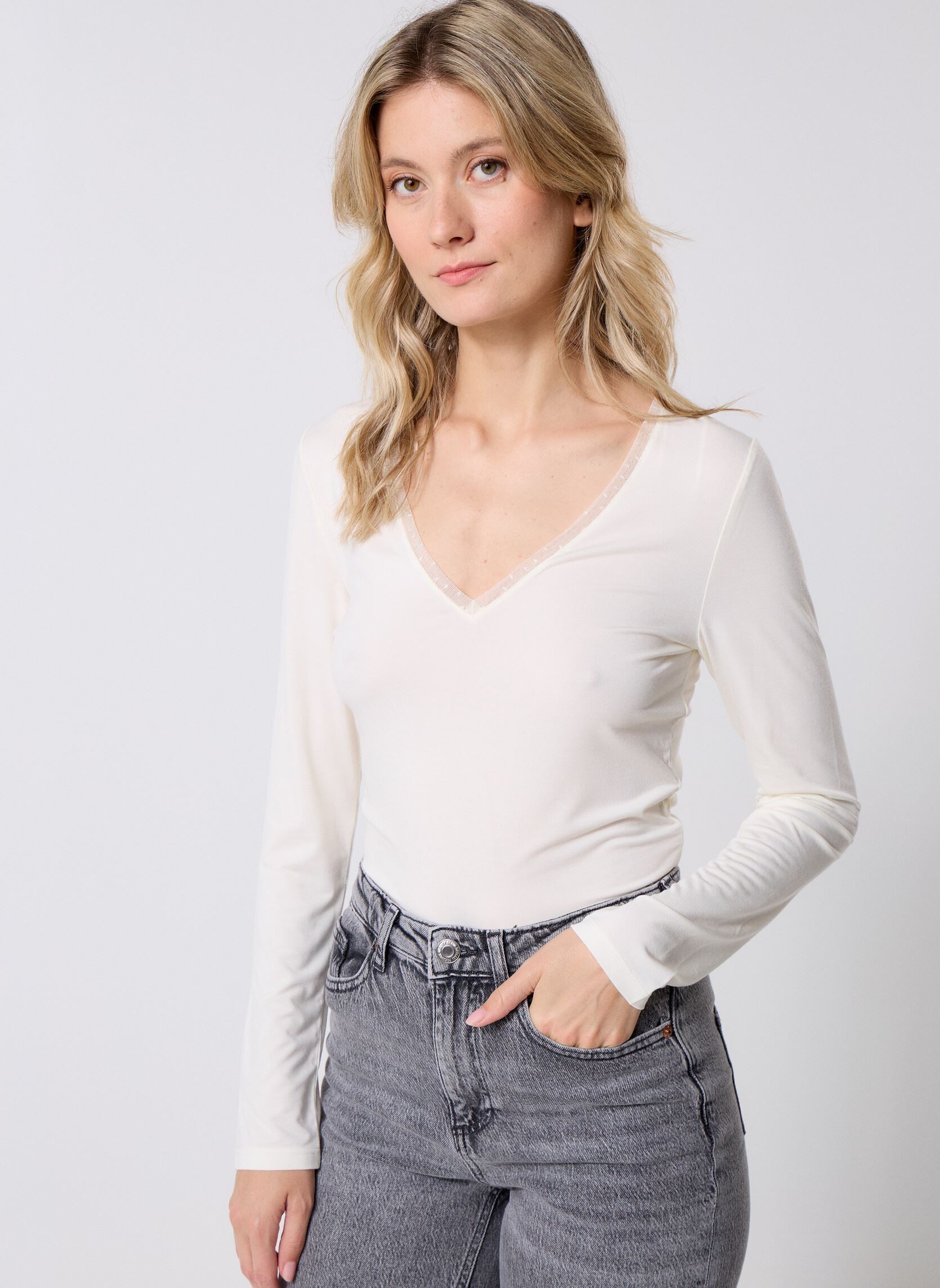 T-shirt a maniche lunghe TIANA donna bianco MADE BY T-shirt a maniche lunghe TIANA donna bianco CLOUD DANCER