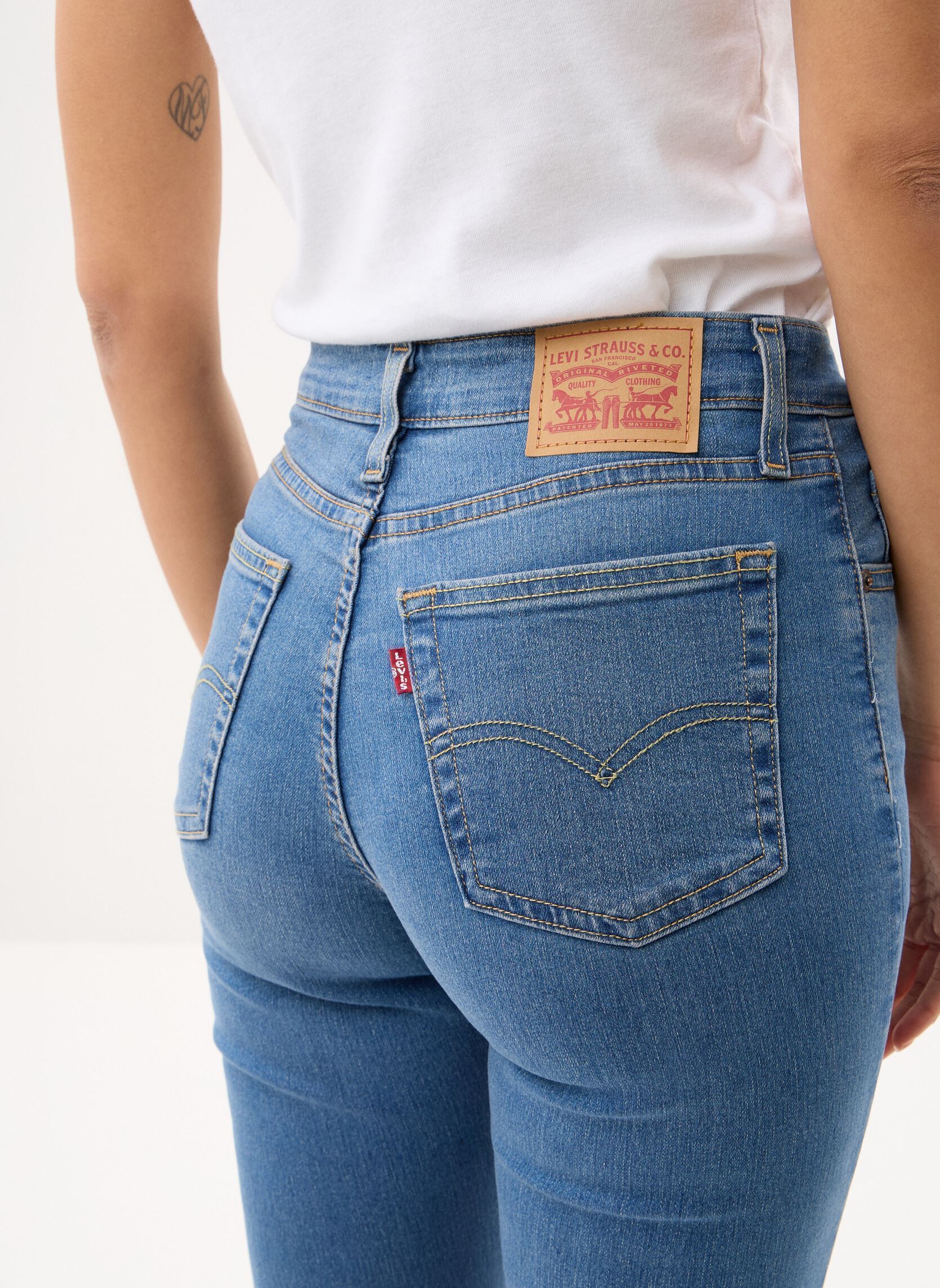 Jeans flare 725 HIGH RISE BOOTCUT MED INDIGO - WORN femme bleu Levi's Jeans flare 725 HIGH RISE BOOTCUT MED INDIGO - WORN femme bleu HINT OF TINT