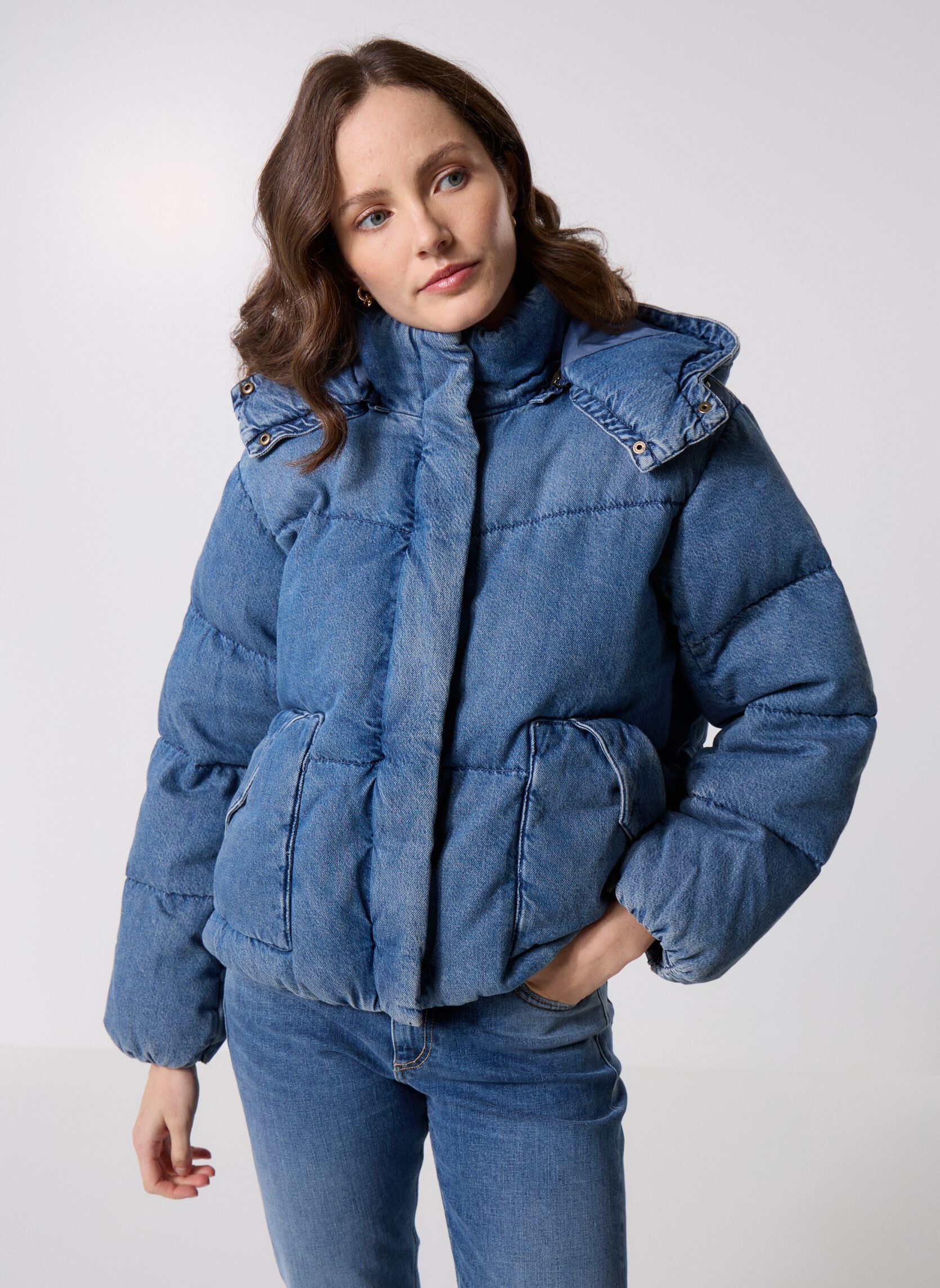 Vêtements Levi' ® WESTERN BUBBLE SHORTIE WORN IN pour Femme