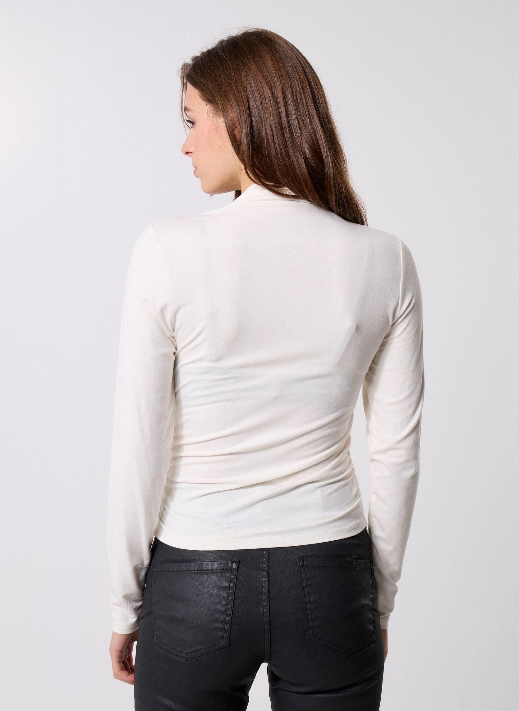 Langarm-T-Shirts NINA TOP WHITES damen weiß Levi's Langarm-T-Shirts NINA TOP WHITES damen weiß Egret