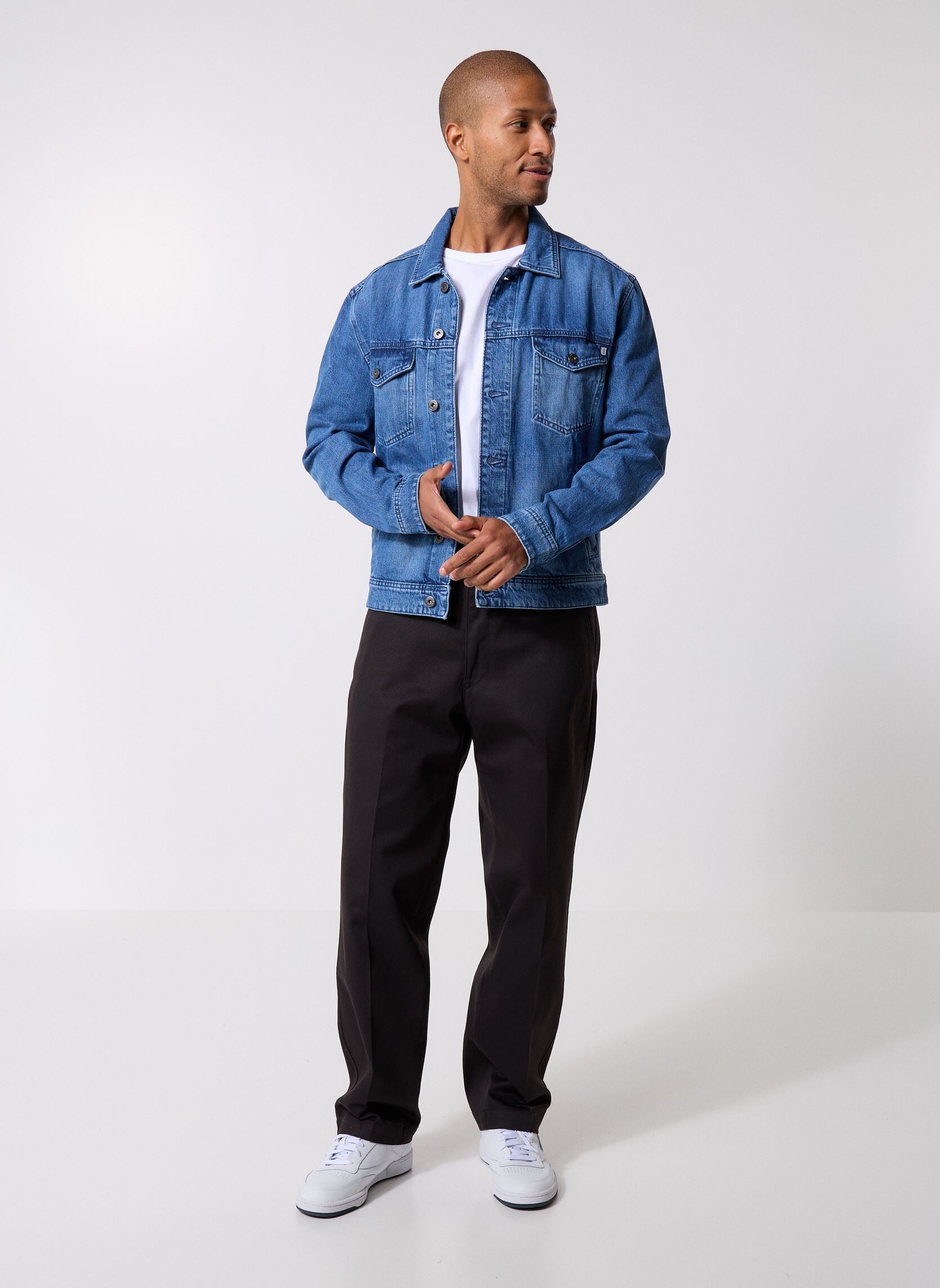 Pantalons chino XX CHINO LOOSE STRT BLACKS homme noir Levi's Pantalons chino XX CHINO LOOSE STRT BLACKS homme noir Meteorite