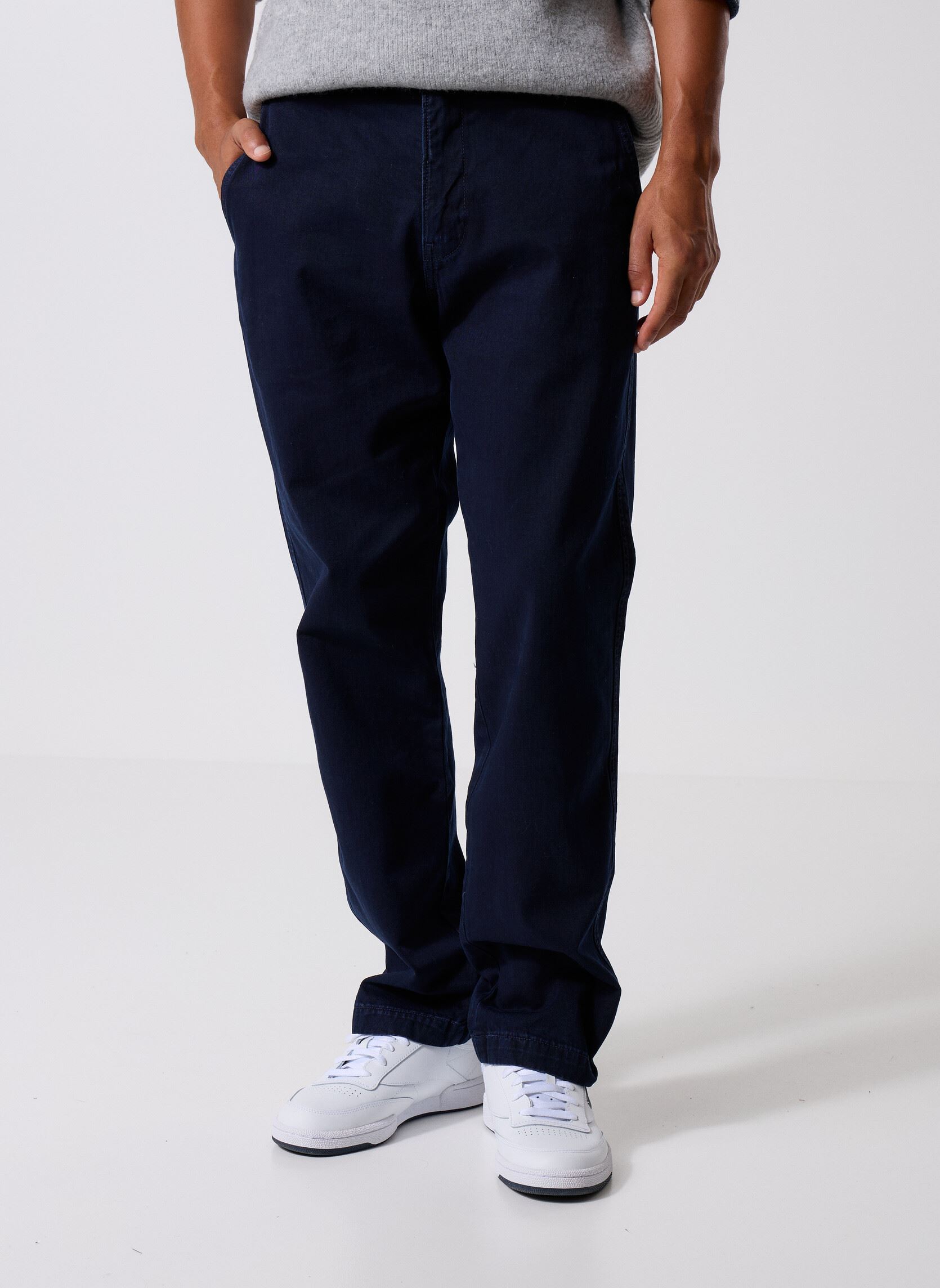 Pantalon chino droit en coton - vue 8