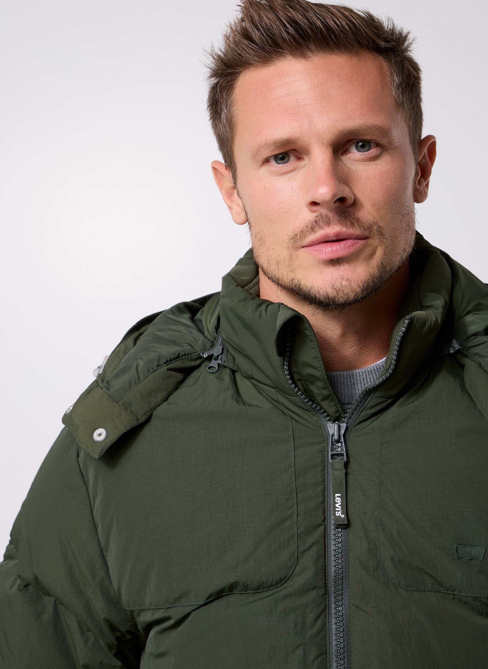 Gewatteerde jassen ROCKRIDGE SHORT PUFFER GREENS heren groen Levi's Gewatteerde jassen ROCKRIDGE SHORT PUFFER GREENS heren groen Duffel Bag