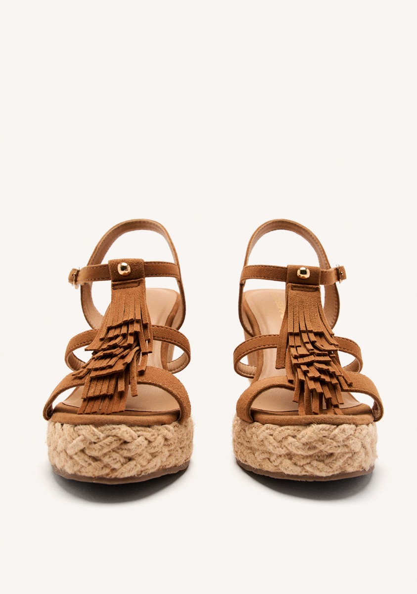 Sandales Dressing - Sandales Compensées à Franges Cuir Elderon - Cuero femme marron Gioseppo Sandales Dressing - Sandales Compensées à Franges Cuir Elderon - Cuero femme marron Marron