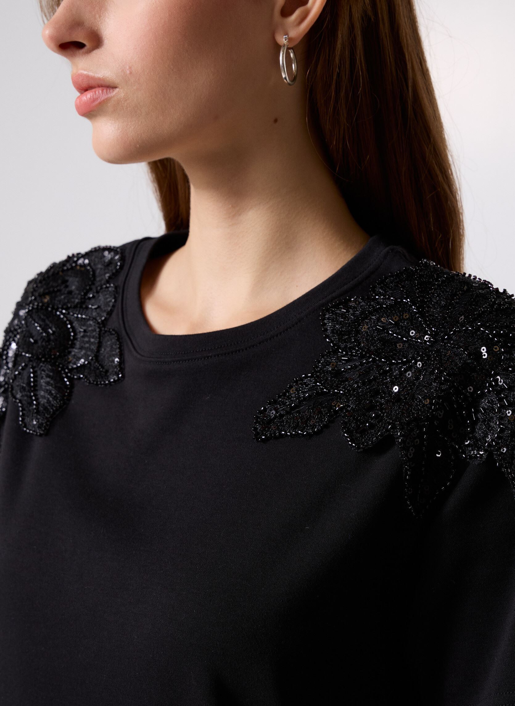 Tee-shirts manches courtes TPIERLA femme noir MADE BY Tee-shirts manches courtes TPIERLA femme noir Jet black