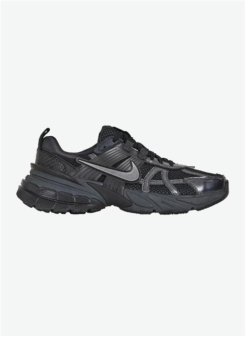 Nike Baskets basses Wmns V2K Run femme noir