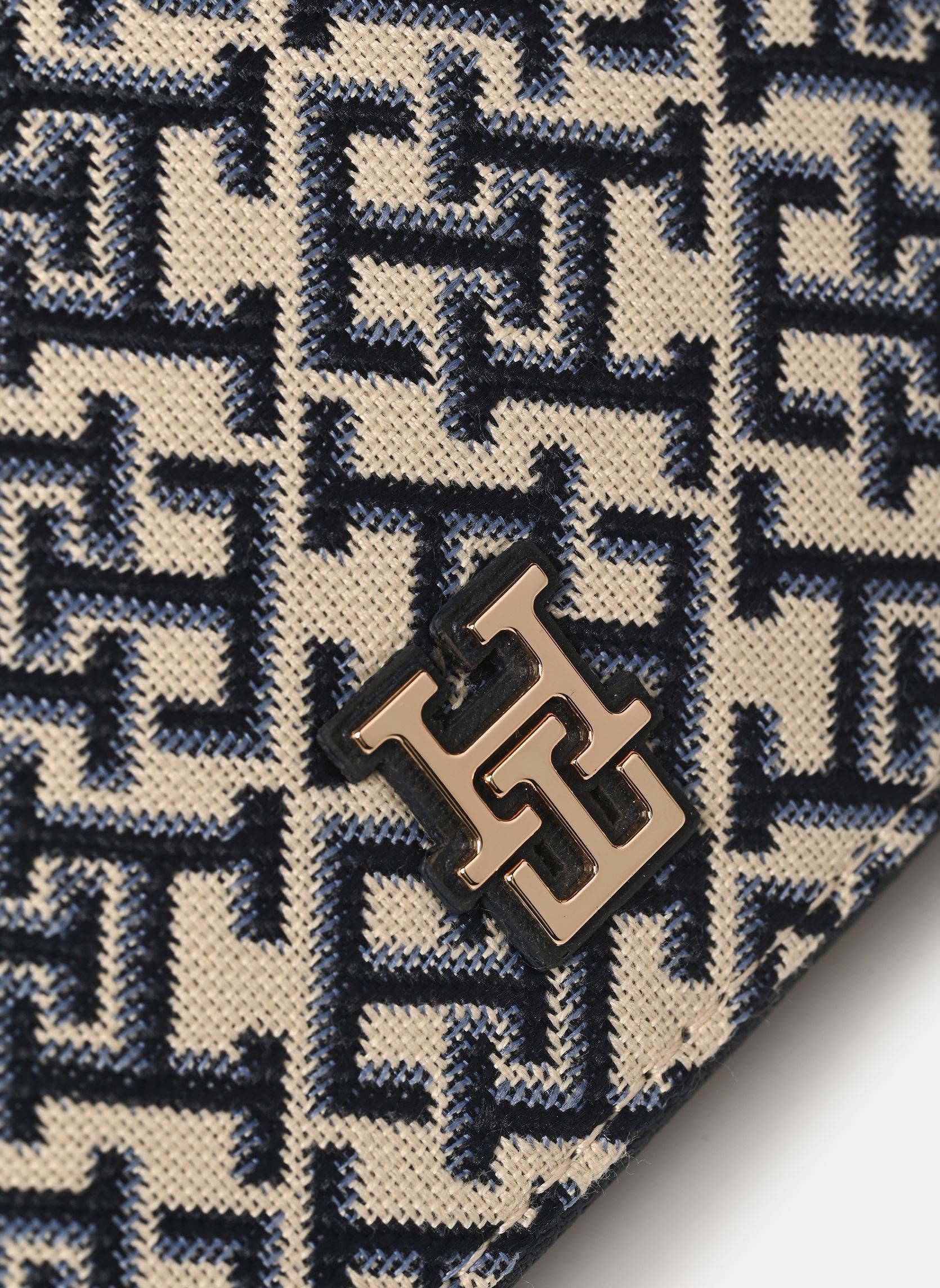 Porte-monnaies TH JACQUARD MED ZA femme bleu Tommy Hilfiger Porte-monnaies TH JACQUARD MED ZA femme bleu SPACE BLUE
