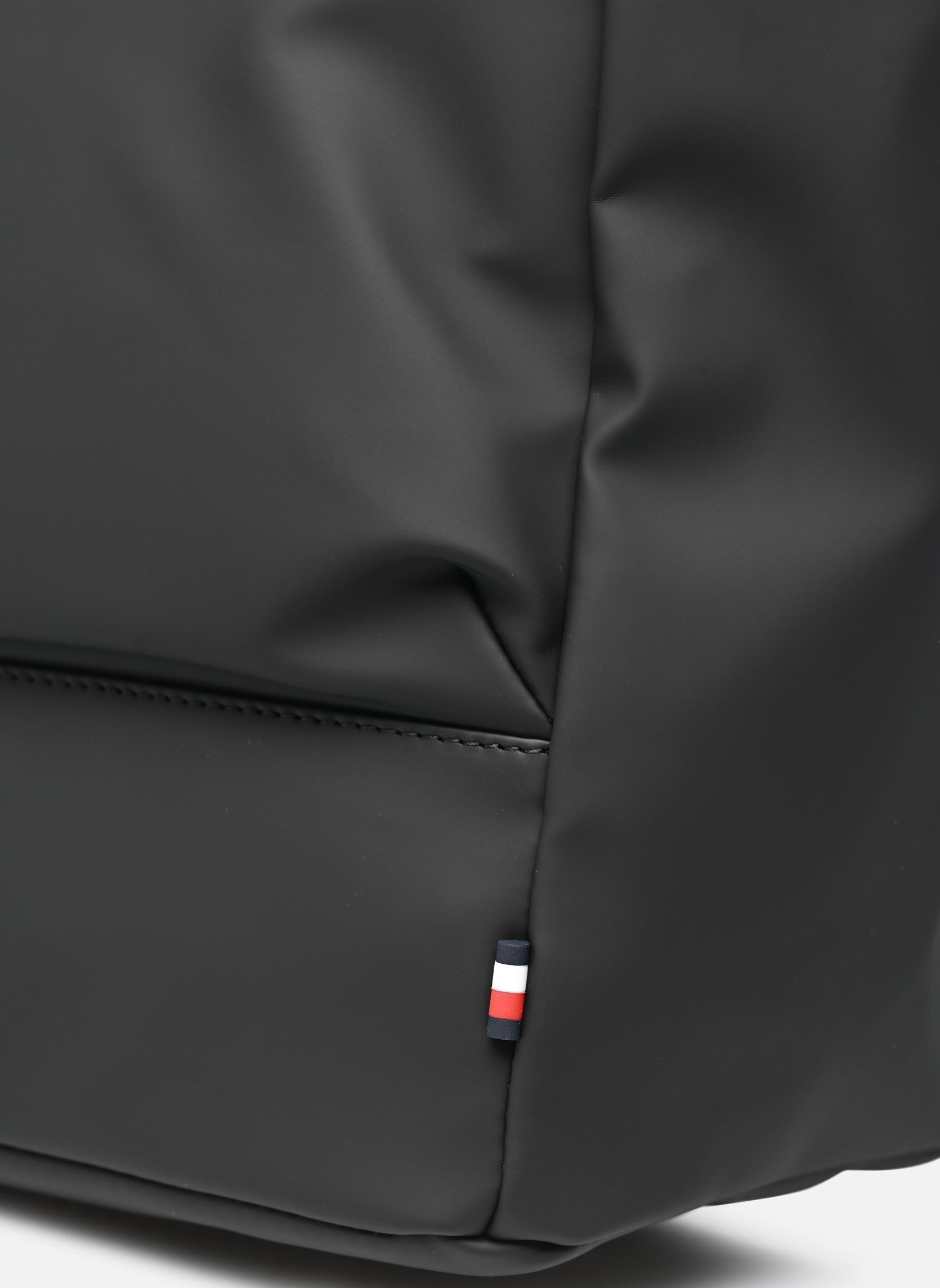 Mochilas TH TPU ROLLTOP BACKP hombre negro Tommy Hilfiger Mochilas TH TPU ROLLTOP BACKP hombre negro BLACK
