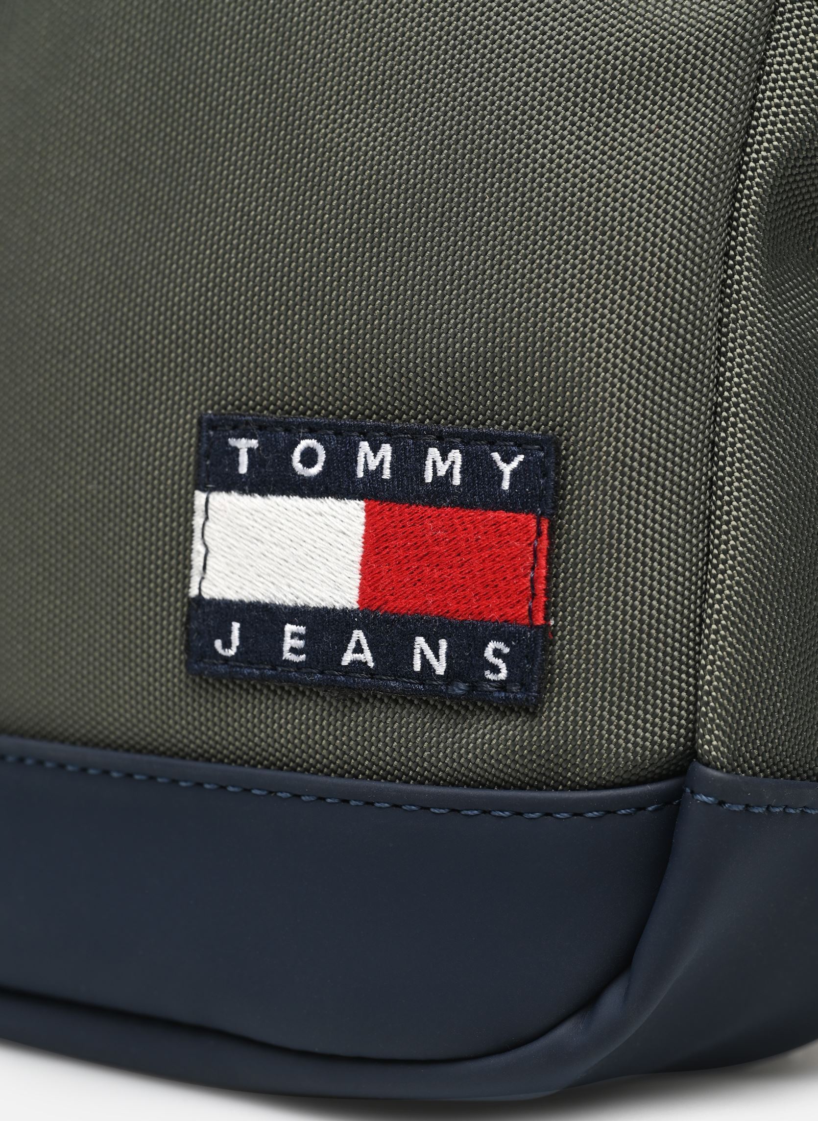 Sacs bandoulière TJM ESS DAILY REPORT homme vert Tommy Hilfiger Sacs bandoulière TJM ESS DAILY REPORT homme vert PEWTER GREEN