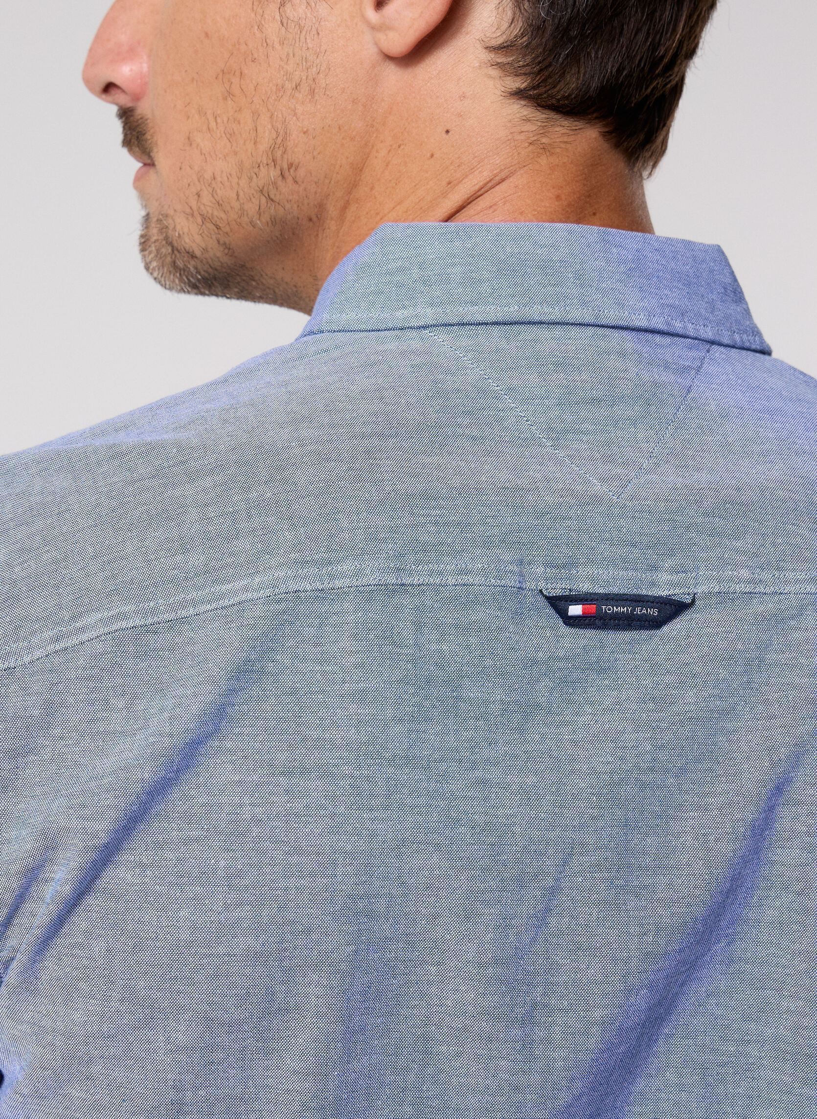 Hemden TJM SLIM STRETCH OXF herren blau Tommy Jeans Hemden TJM SLIM STRETCH OXF herren blau TWILIGHT NAVY
