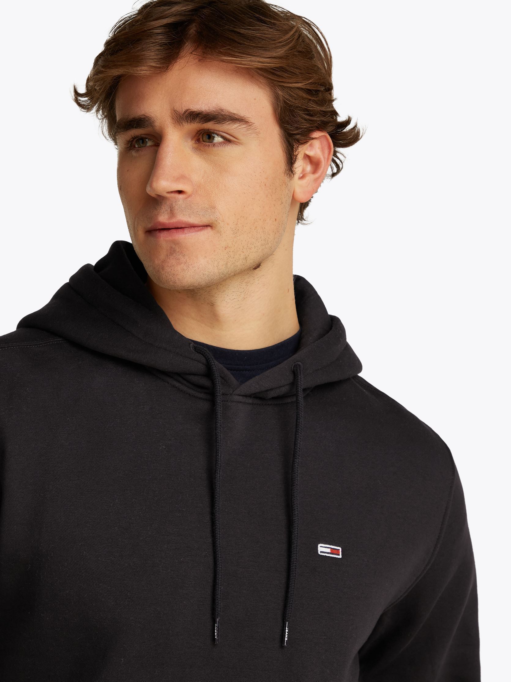 Sweats à capuche TJM REG S FLAG HOODI homme noir Tommy Jeans Sweats à capuche TJM REG S FLAG HOODI homme noir Black