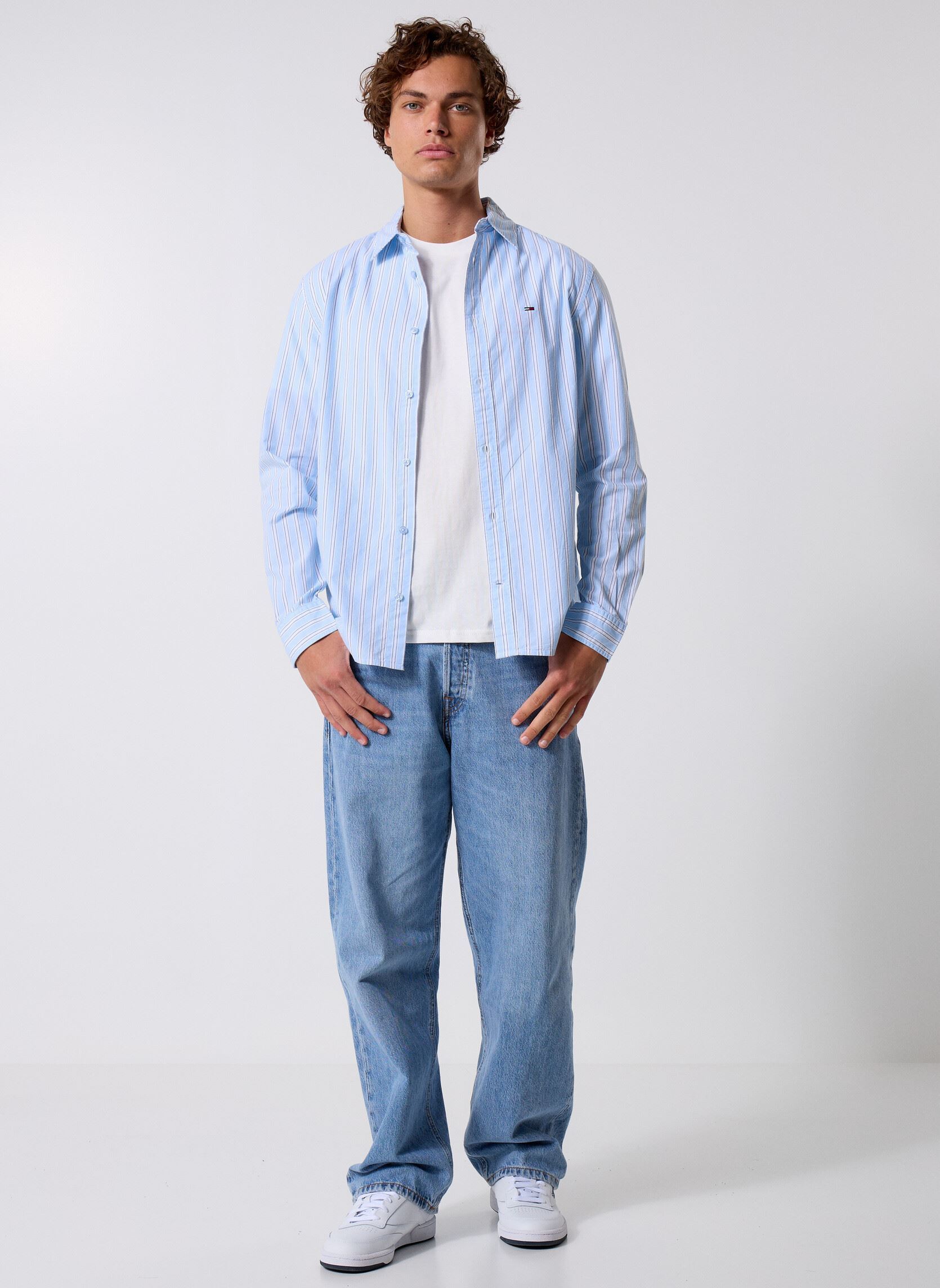 Hemden TJM ESSNT POPLIN REG heren blauw Tommy Jeans Hemden TJM ESSNT POPLIN REG heren blauw SWEET BLUE STRIPES