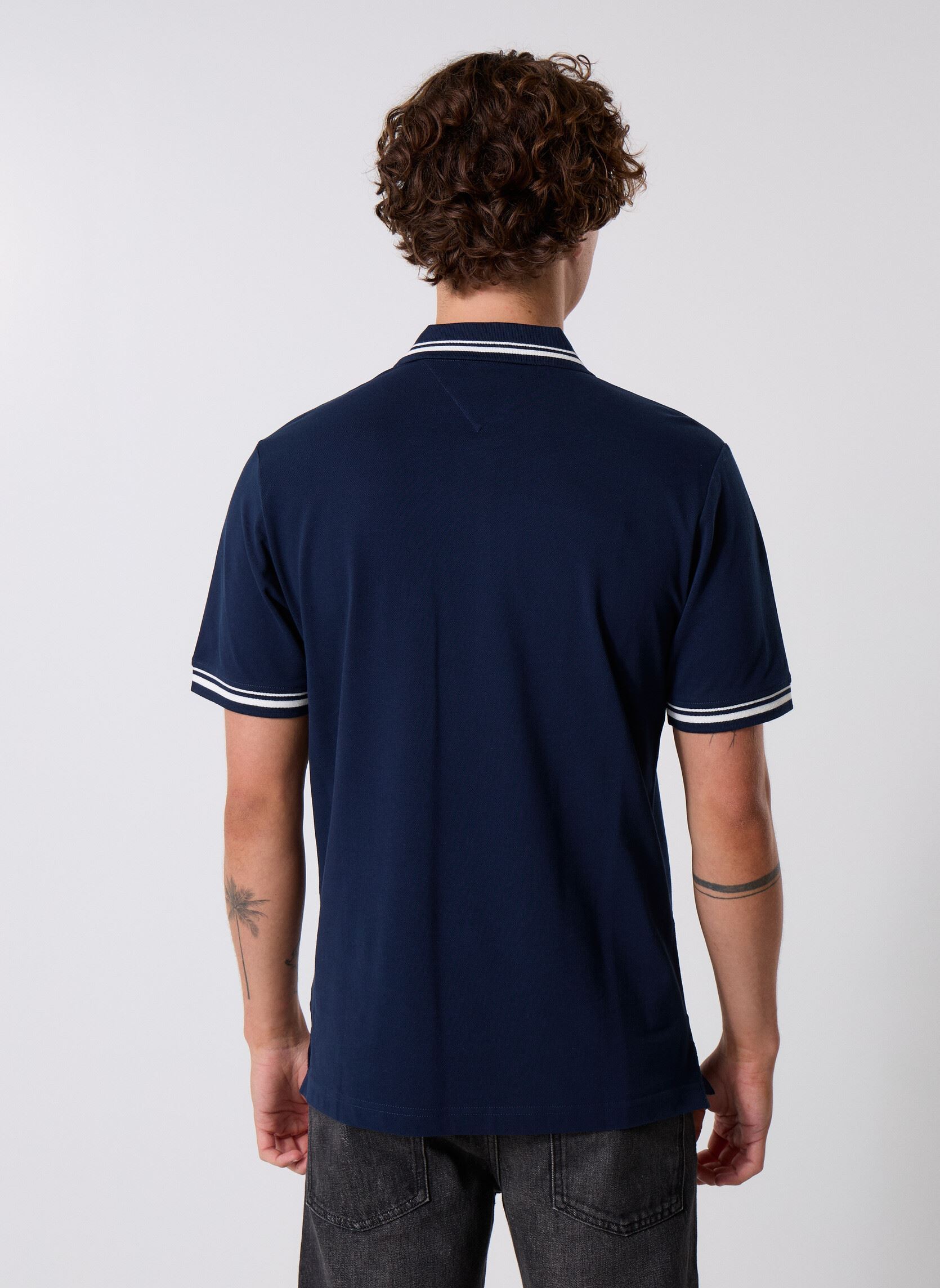Polos manches courtes TJM REG TIPPED POLO homme bleu Tommy Jeans Polos manches courtes TJM REG TIPPED POLO homme bleu DARK NIGHT NAVY