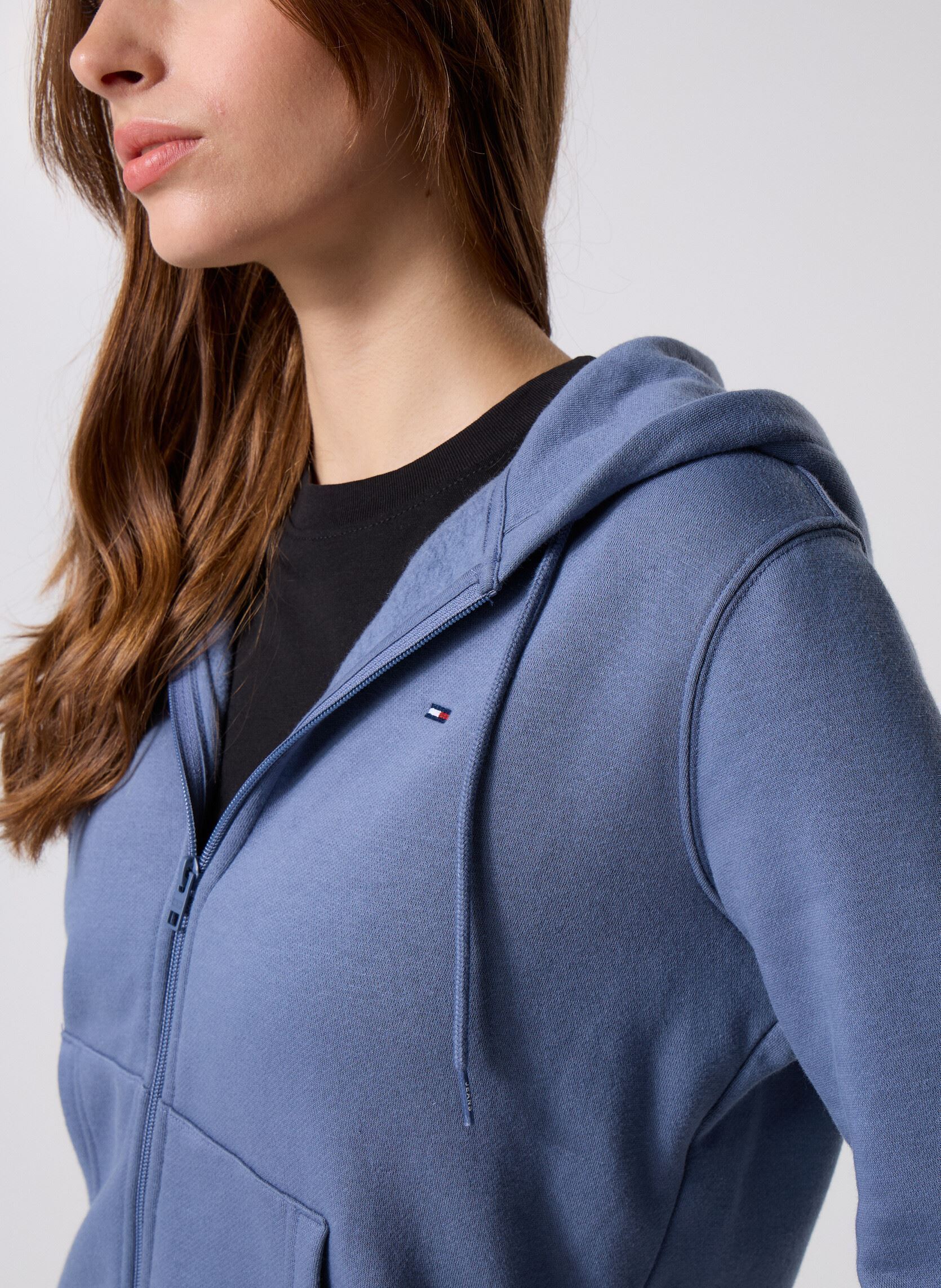 Sweatshirts mit Reißverschluss TJW REG S FLAG ZIP T damen blau Tommy Jeans Sweatshirts mit Reißverschluss TJW REG S FLAG ZIP T damen blau BLUE MOMENT