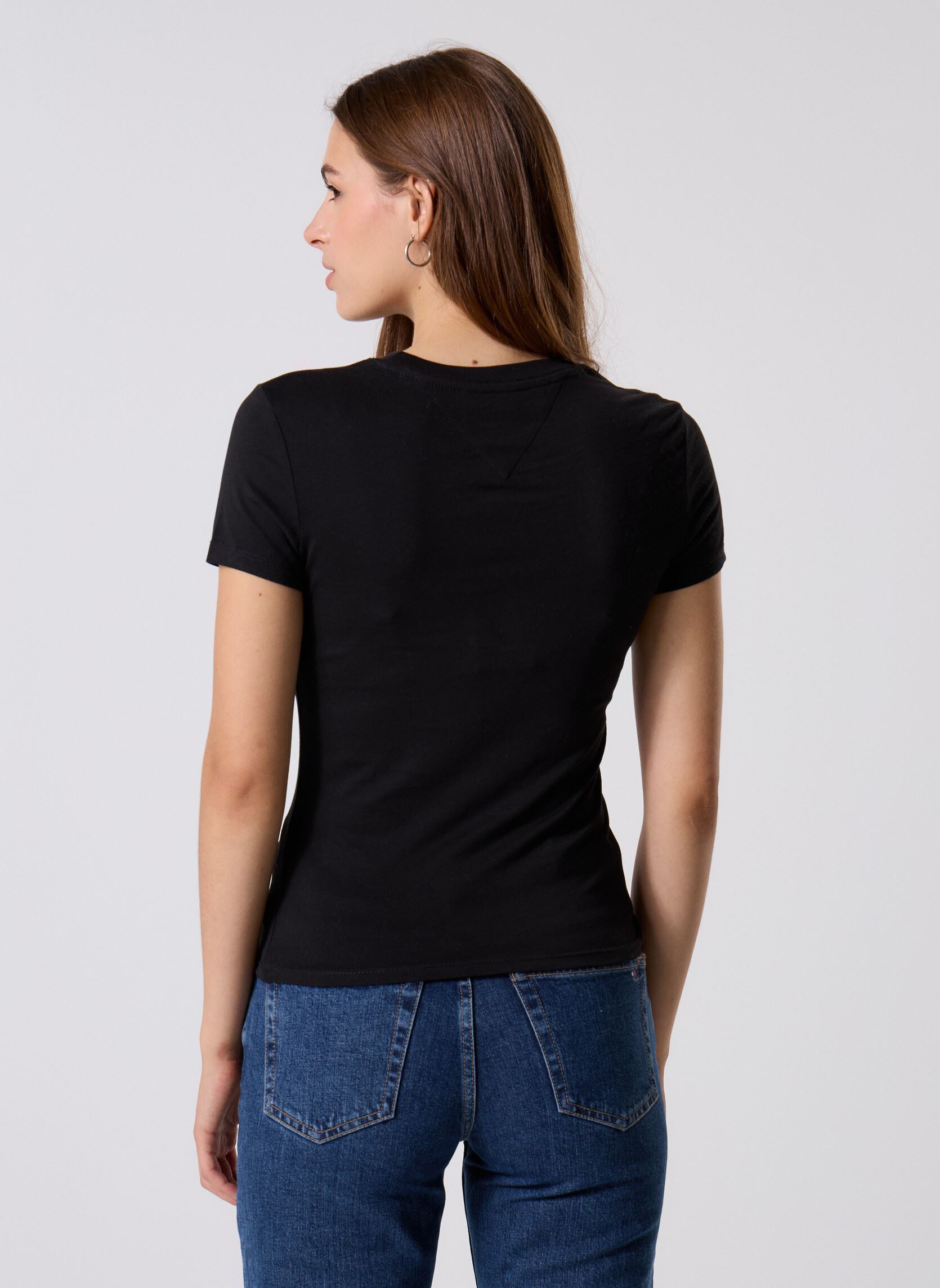 Tee-shirts manches courtes TJW SLIM LINEAR SS T femme noir Tommy Jeans Tee-shirts manches courtes TJW SLIM LINEAR SS T femme noir BLACK