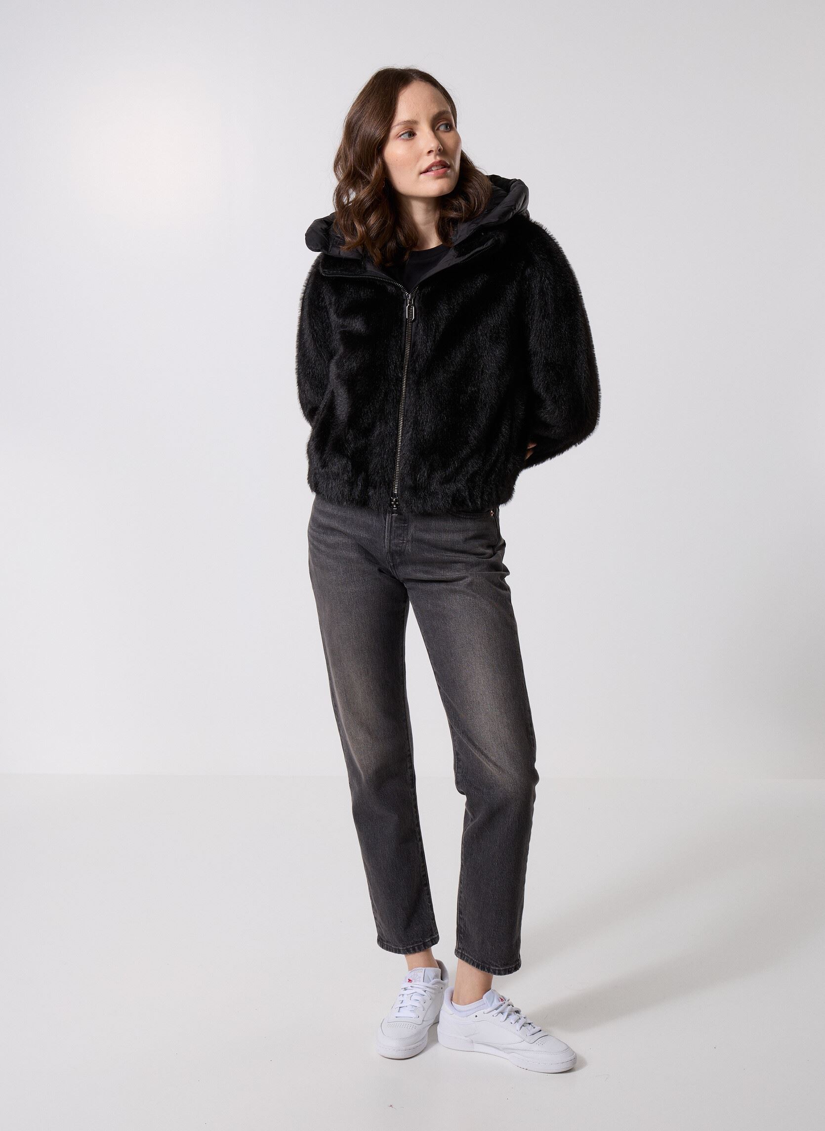 Manteaux W SPHERICA SLV JKT femme noir Geox Manteaux W SPHERICA SLV JKT femme noir NOIR