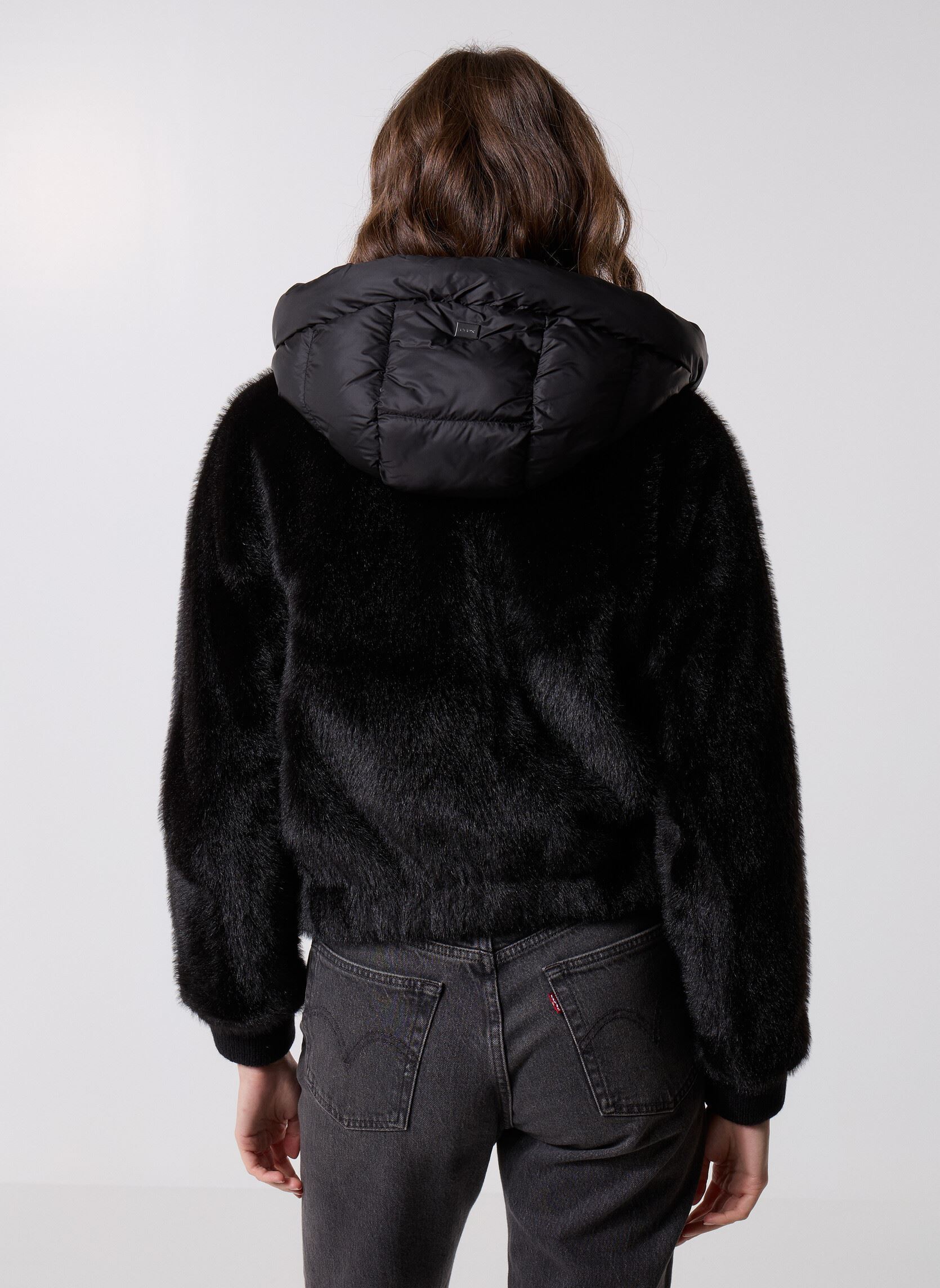 Manteaux W SPHERICA SLV JKT femme noir Geox Manteaux W SPHERICA SLV JKT femme noir NOIR