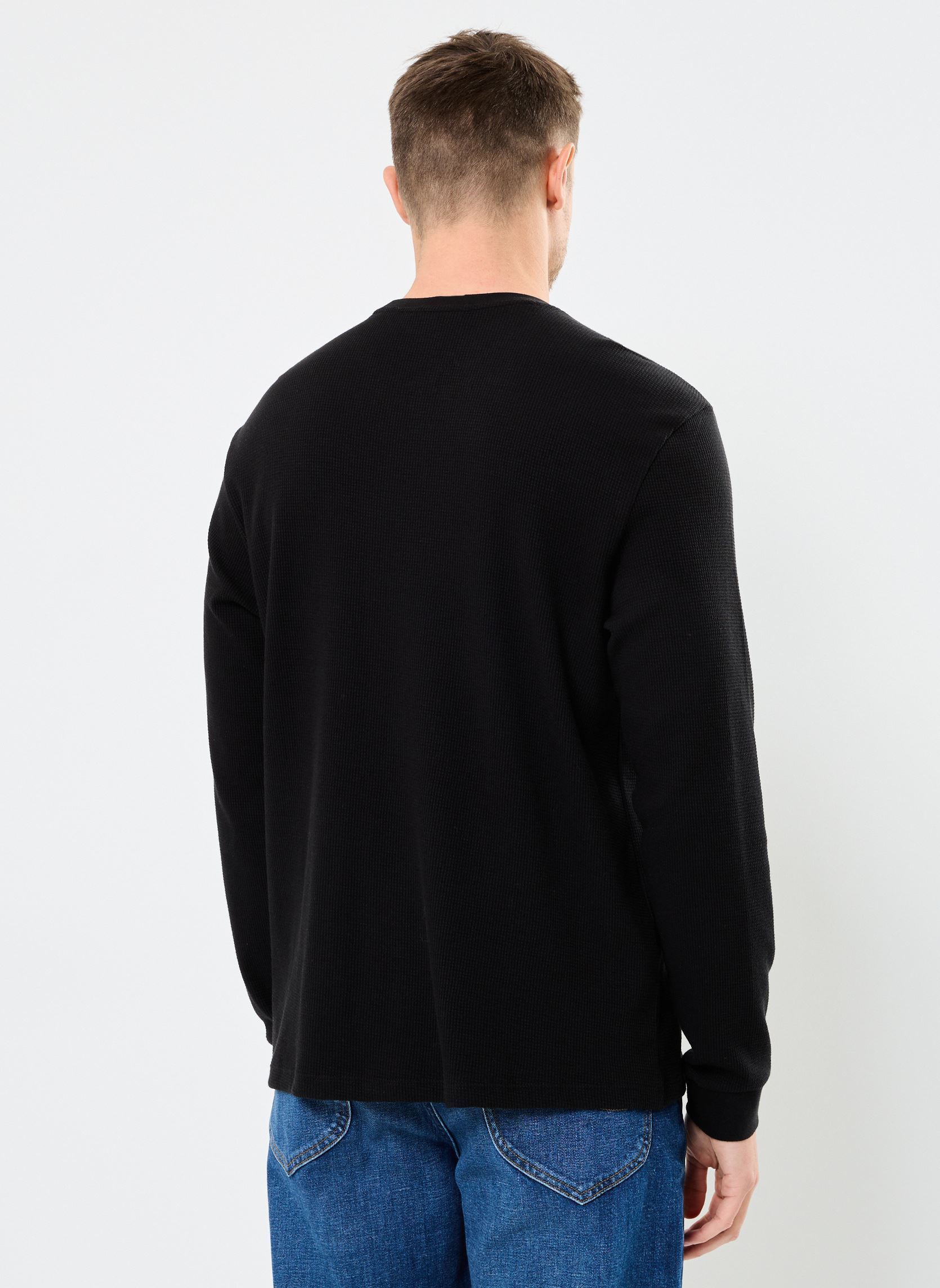 Tee-shirts manches longues Ls Waffle Badge Crew LV040EM217 homme noir Calvin Klein Jeans Tee-shirts manches longues Ls Waffle Badge Crew LV040EM217 homme noir Black