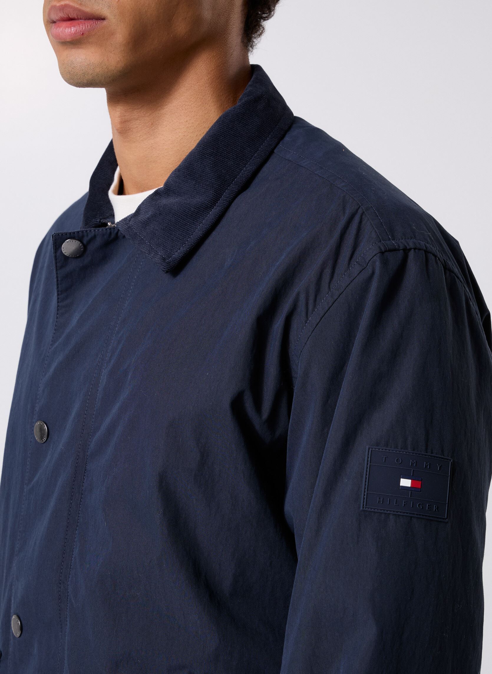 Vestes SHORT WALKING JACKET MW0MW39638DW5 homme bleu Tommy Hilfiger Vestes SHORT WALKING JACKET MW0MW39638DW5 homme bleu Desert Sky