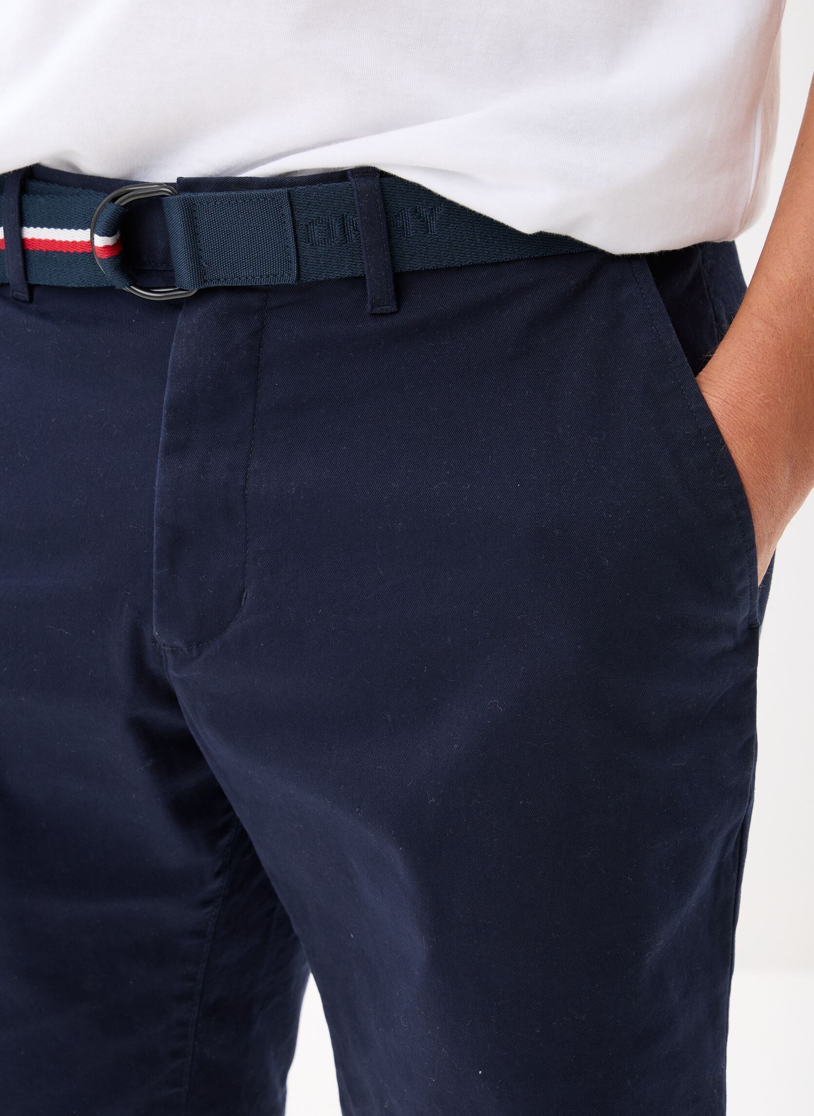 Shorts BROOKLYN ESS TWILL B MW0MW39706DW5 homme bleu Tommy Hilfiger Shorts BROOKLYN ESS TWILL B MW0MW39706DW5 homme bleu DESERT SKY