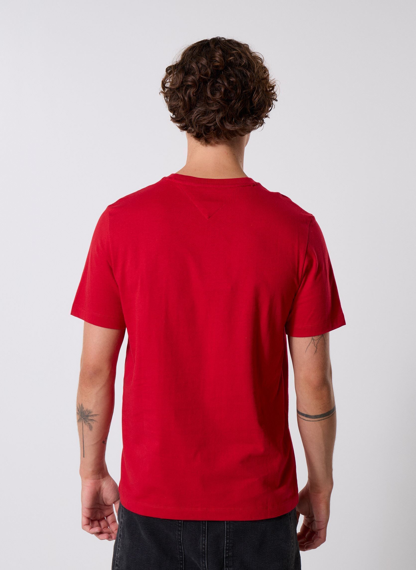 T-shirts met korte mouwen Ess Seasonal Reg Fit MW0MW39995XLD heren rood Tommy Hilfiger T-shirts met korte mouwen Ess Seasonal Reg Fit MW0MW39995XLD heren rood MEDIUM RED