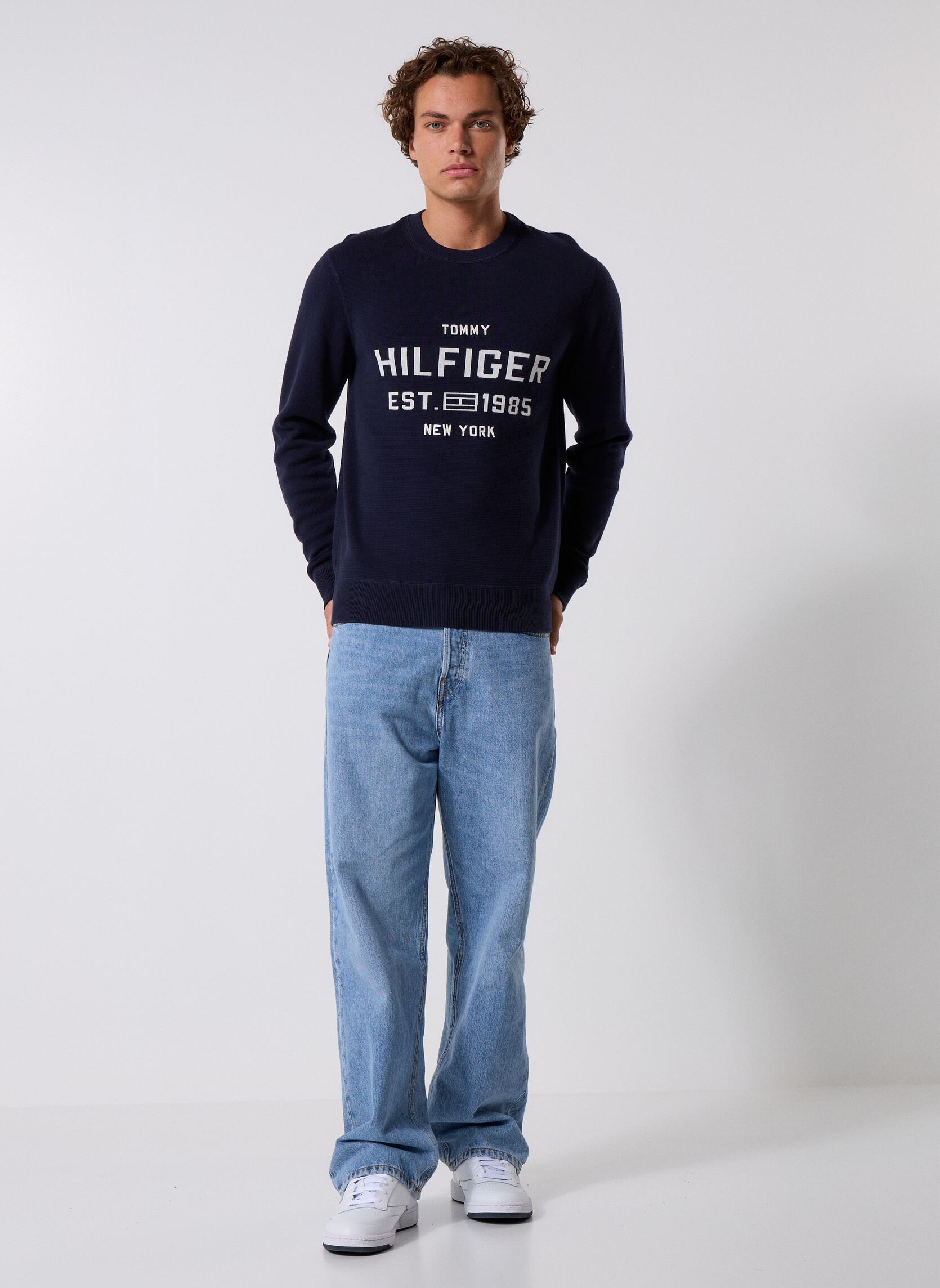 Pulls AthleisureCrew Neck MW0MW39533DW5 homme bleu Tommy Hilfiger Pulls AthleisureCrew Neck MW0MW39533DW5 homme bleu DESERT SKY