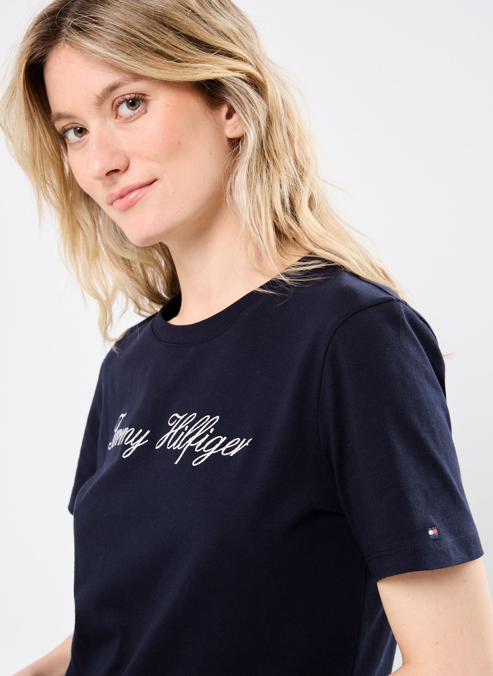 T-shirt a maniche corte NOS Script Regular C WW0WW4345902G donna blu Tommy Hilfiger T-shirt a maniche corte NOS Script Regular C WW0WW4345902G donna blu NOS DESERT SKY