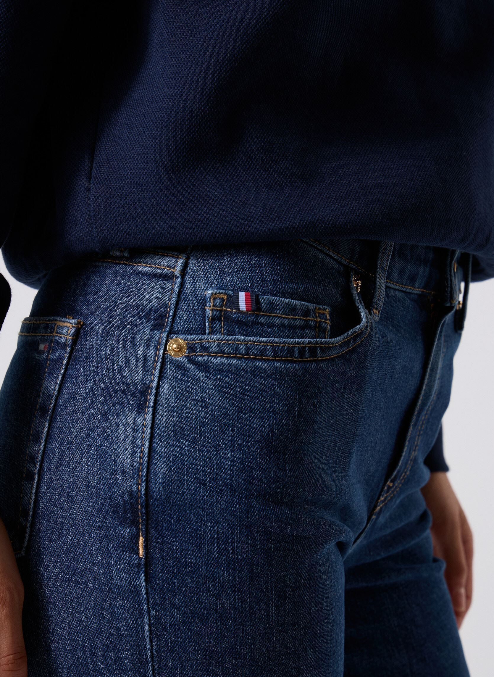 Jeans droit Dnm Dee Classic Stra WW0WW456721BK femme bleu Tommy Hilfiger Jeans droit Dnm Dee Classic Stra WW0WW456721BK femme bleu DEE