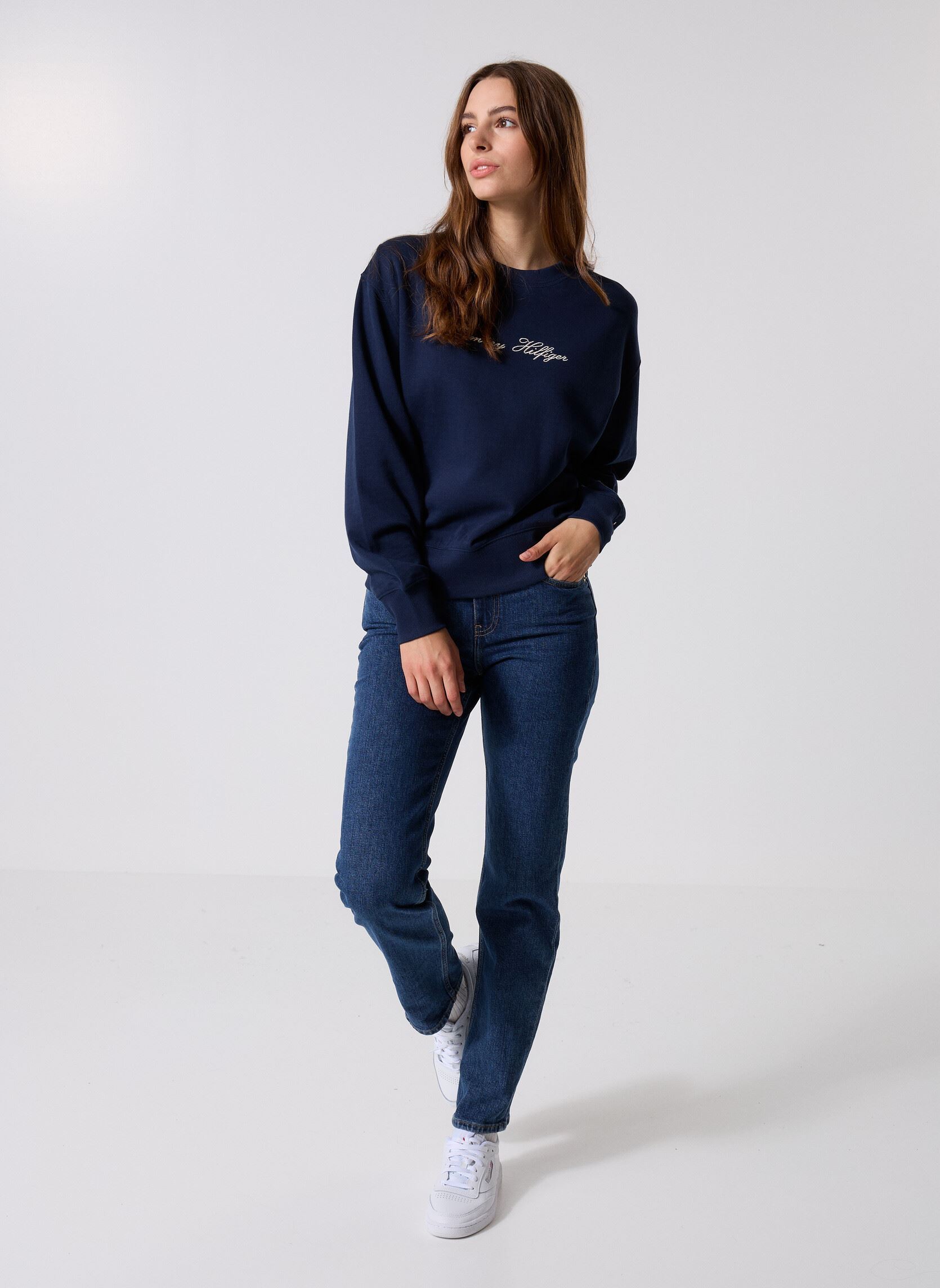Sweatshirts Lurex Script Reg Swt WW0WW47159C1G femme bleu Tommy Hilfiger Sweatshirts Lurex Script Reg Swt WW0WW47159C1G femme bleu DARK NIGHT NAVY