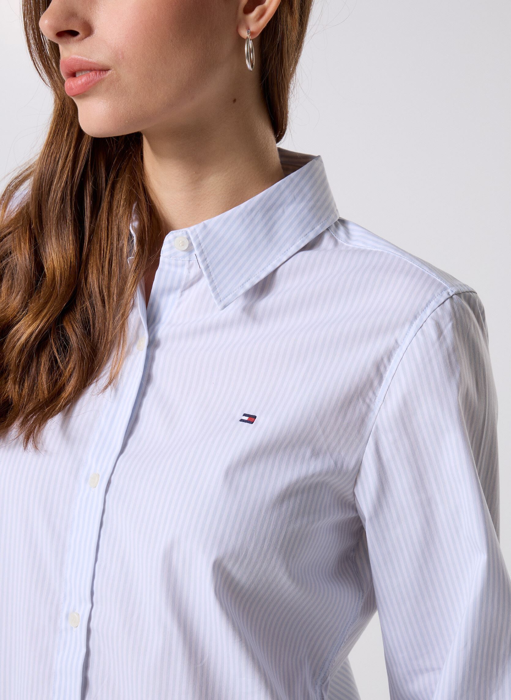 Langarm-Hemden Ess Poplin Regular S WW0WW471690Y6 damen blau Tommy Hilfiger Langarm-Hemden Ess Poplin Regular S WW0WW471690Y6 damen blau CLASSIC ITHAKA STP BREEZY BLUE