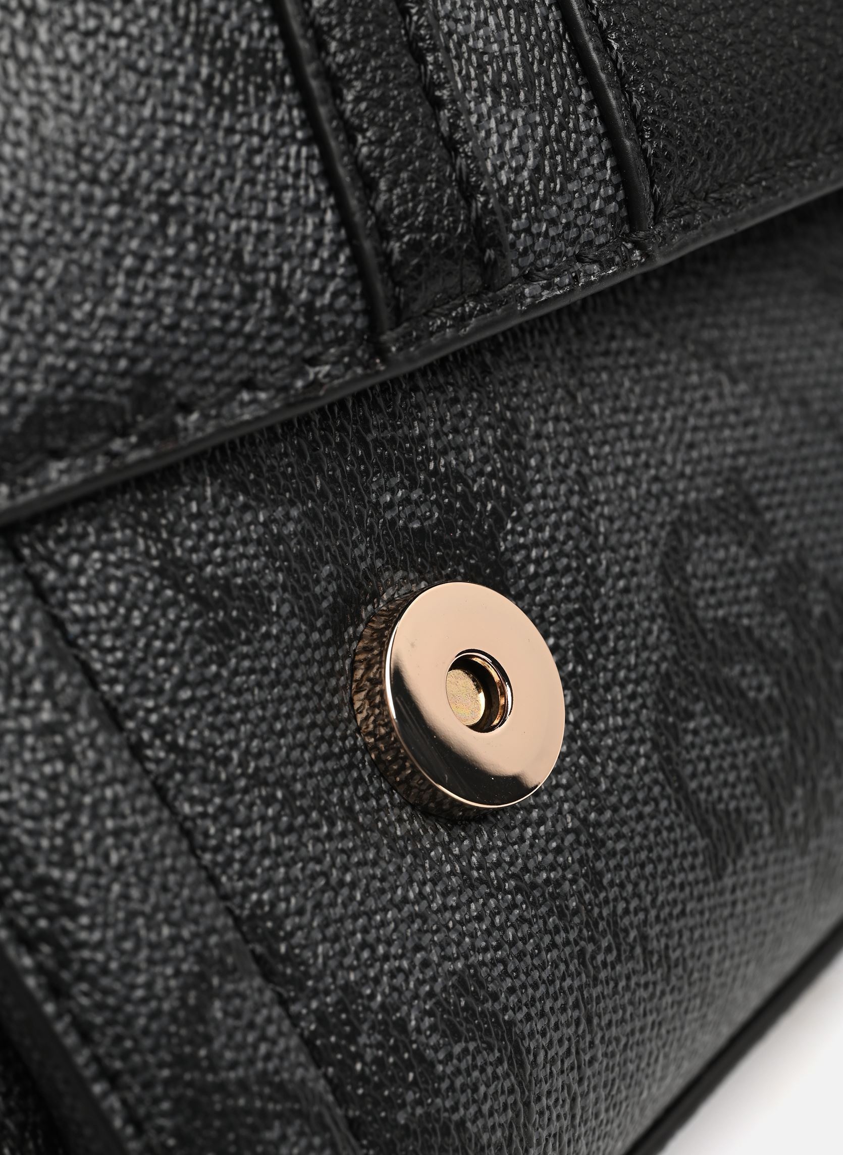 Sacs bandoulière Noelle Ii Cnvrtble Xbody Flap femme noir Guess Sacs bandoulière Noelle Ii Cnvrtble Xbody Flap femme noir COAL LOGO