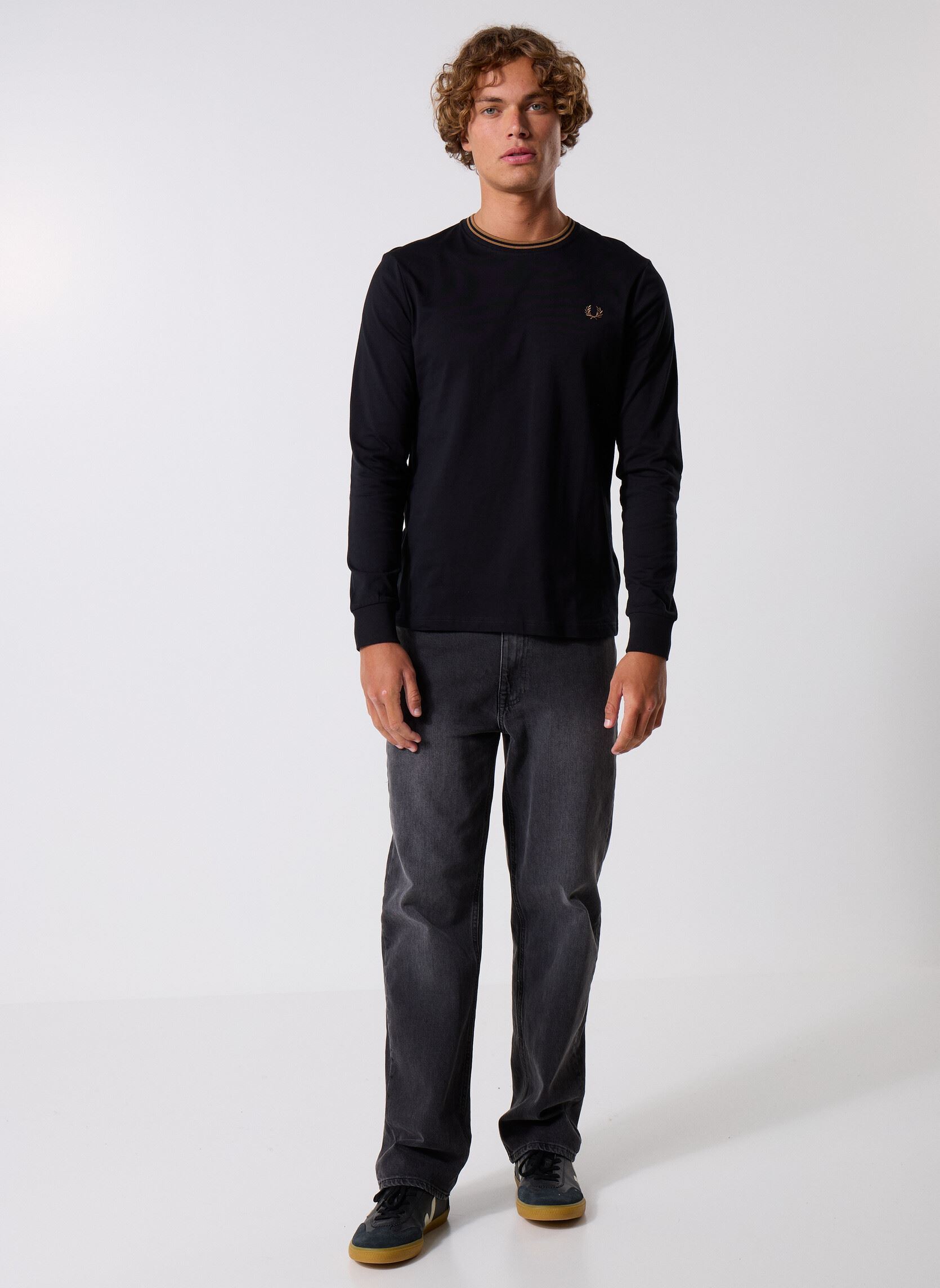 Sweats Ls Twin Tipped T-Shirt homme noir Fred Perry Sweats Ls Twin Tipped T-Shirt homme noir Black