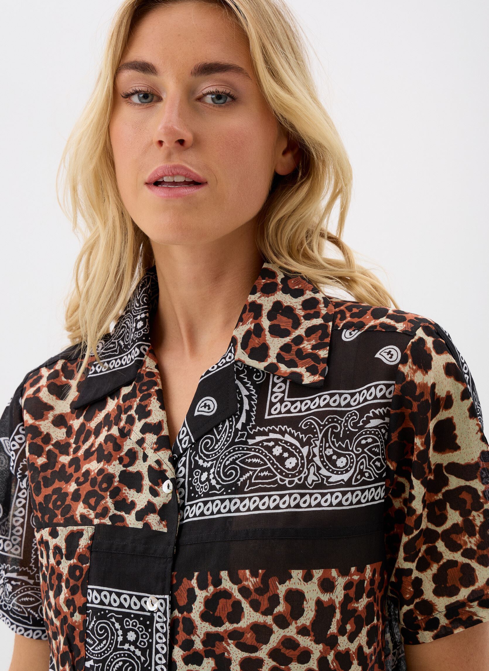 Kurzarm-Hemden Bandana Shirt Leopard Black damen braun Arizona Love Kurzarm-Hemden Bandana Shirt Leopard Black damen braun Leo black