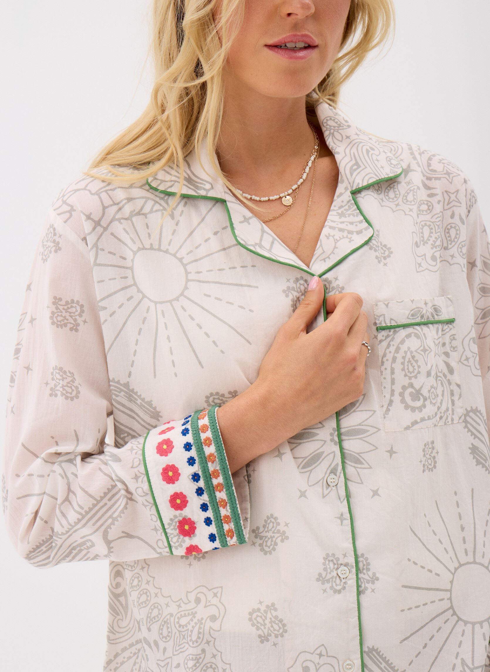 Lange mouw overhemden Garden Party Shirt dames wit Arizona Love Lange mouw overhemden Garden Party Shirt dames wit Bandana Garden Party