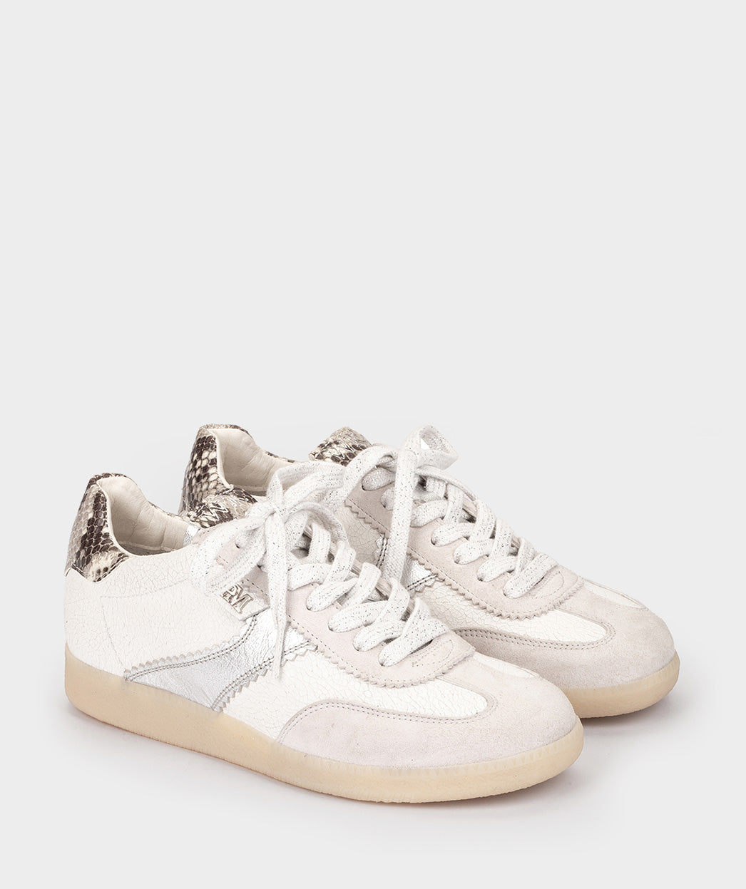 Baskets basses INDIANA PANIERS EN CUIR CRAQUELÉ À EFFET SERPENTIN femme blanc Pedro Miralles Baskets basses INDIANA PANIERS EN CUIR CRAQUELÉ À EFFET SERPENTIN femme blanc Blanc