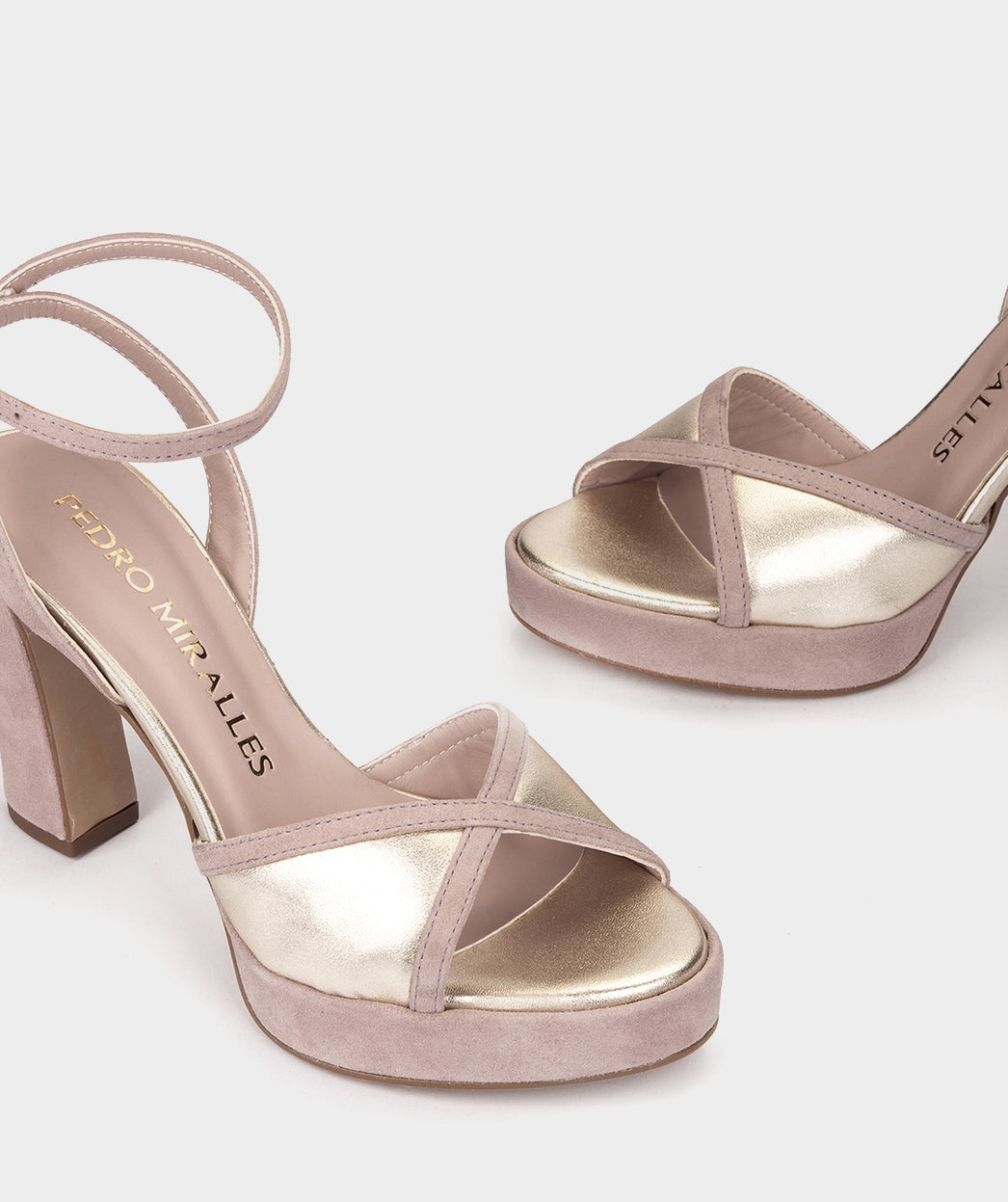 Sandales ILLAS SANDALES À TALONS EN DAIM ROSE PÂLE ET PLATINE femme rose Pedro Miralles Sandales ILLAS SANDALES À TALONS EN DAIM ROSE PÂLE ET PLATINE femme rose Rose