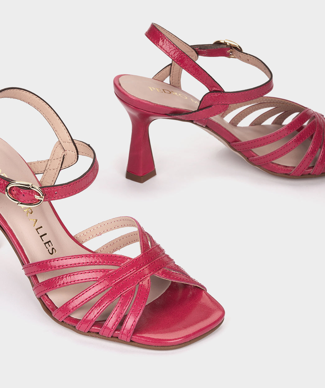 Sandales MUNERA SANDALES À TALONS EN CUIR FUCHSIA femme rose Pedro Miralles Sandales MUNERA SANDALES À TALONS EN CUIR FUCHSIA femme rose Rose
