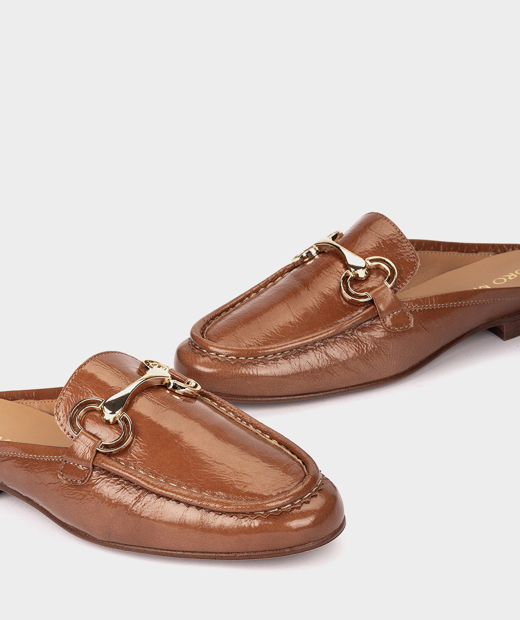 Mocassins VERA MOCASSINS À BRIDE ARRIÈRE EN CUIR VERNI MARRON femme marron Pedro Miralles Mocassins VERA MOCASSINS À BRIDE ARRIÈRE EN CUIR VERNI MARRON femme marron Marron