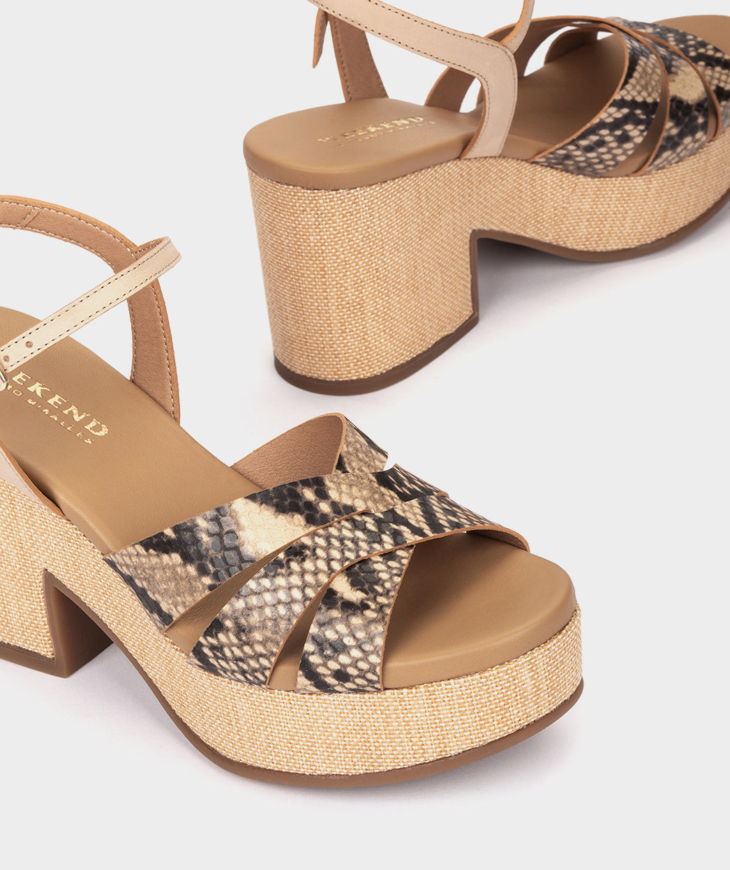 Sandales ZAEL SANDALES À TALONS EN CUIR EFFET SERPENT AVEC PLATEFORME EN RAPHIA femme beige Pedro Miralles Sandales ZAEL SANDALES À TALONS EN CUIR EFFET SERPENT AVEC PLATEFORME EN RAPHIA femme beige Beige