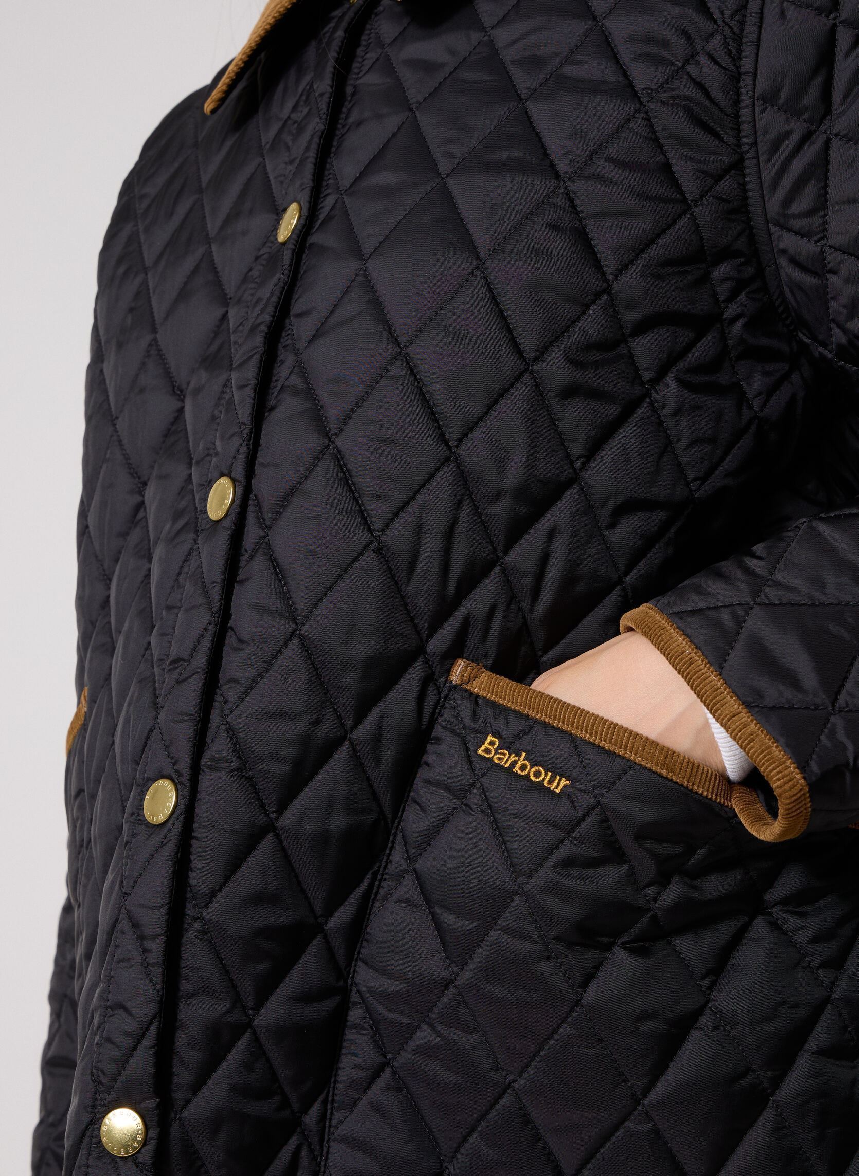Doudounes Icons Cropped Liddesdale Quilted Jacket femme noir Barbour Doudounes Icons Cropped Liddesdale Quilted Jacket femme noir BLACK/CLASSIC