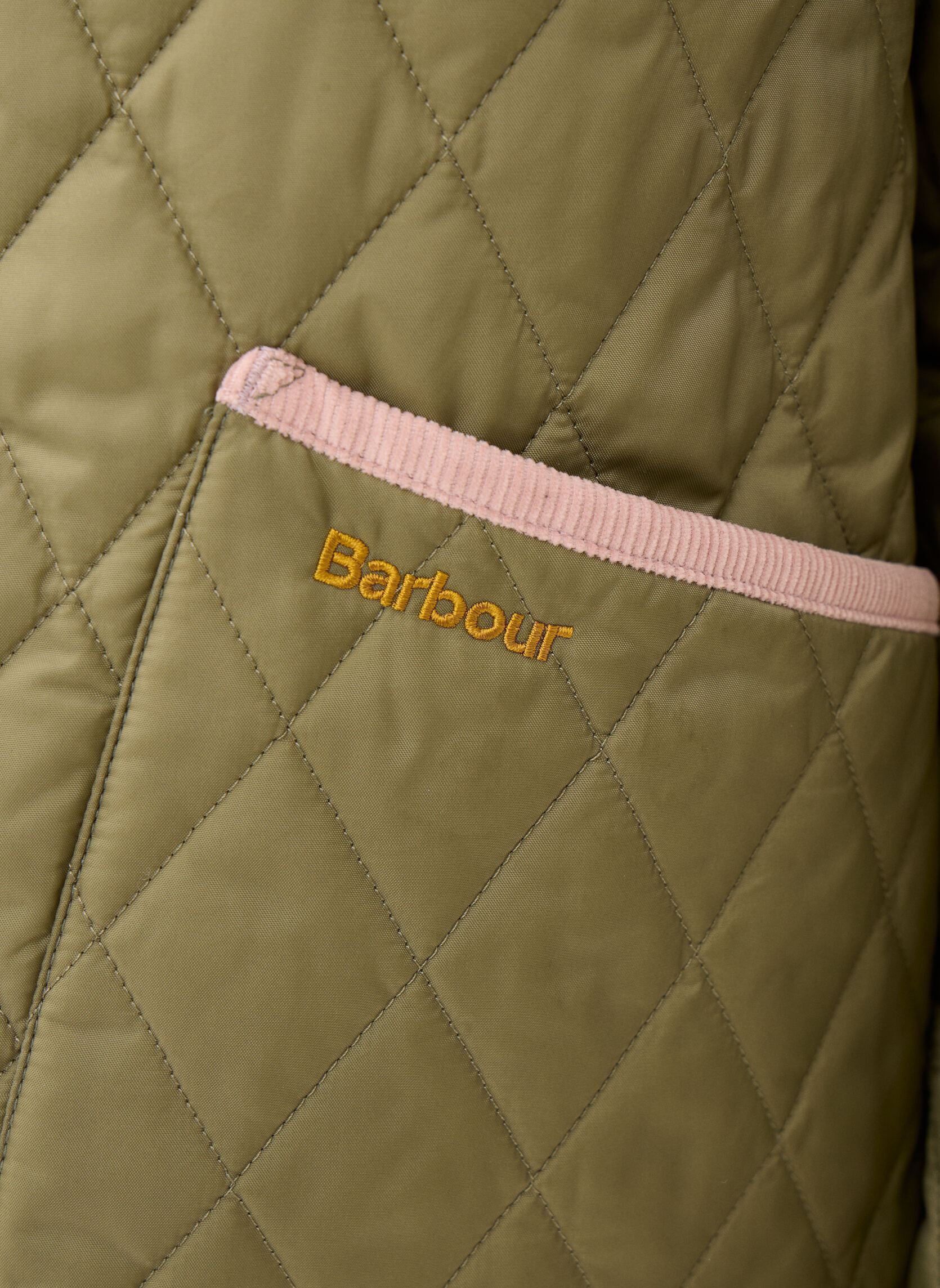 Doudounes Icons Cropped Liddesdale Quilted Jacket femme vert Barbour Doudounes Icons Cropped Liddesdale Quilted Jacket femme vert BLEACHED OLIVE/ANCIENT/GA