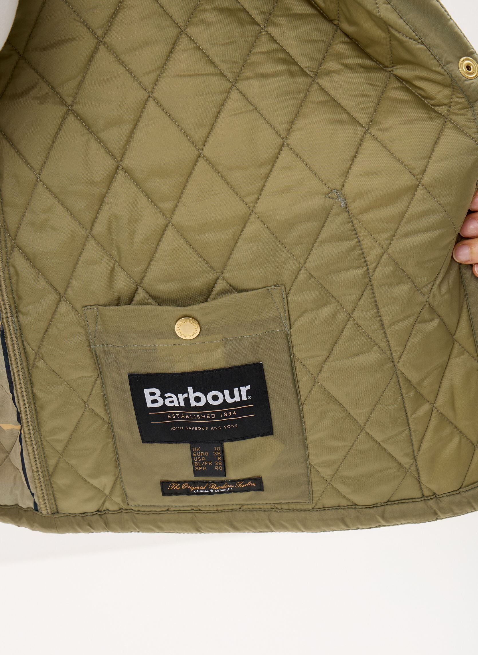 Doudounes Icons Cropped Liddesdale Quilted Jacket femme vert Barbour Doudounes Icons Cropped Liddesdale Quilted Jacket femme vert BLEACHED OLIVE/ANCIENT/GA