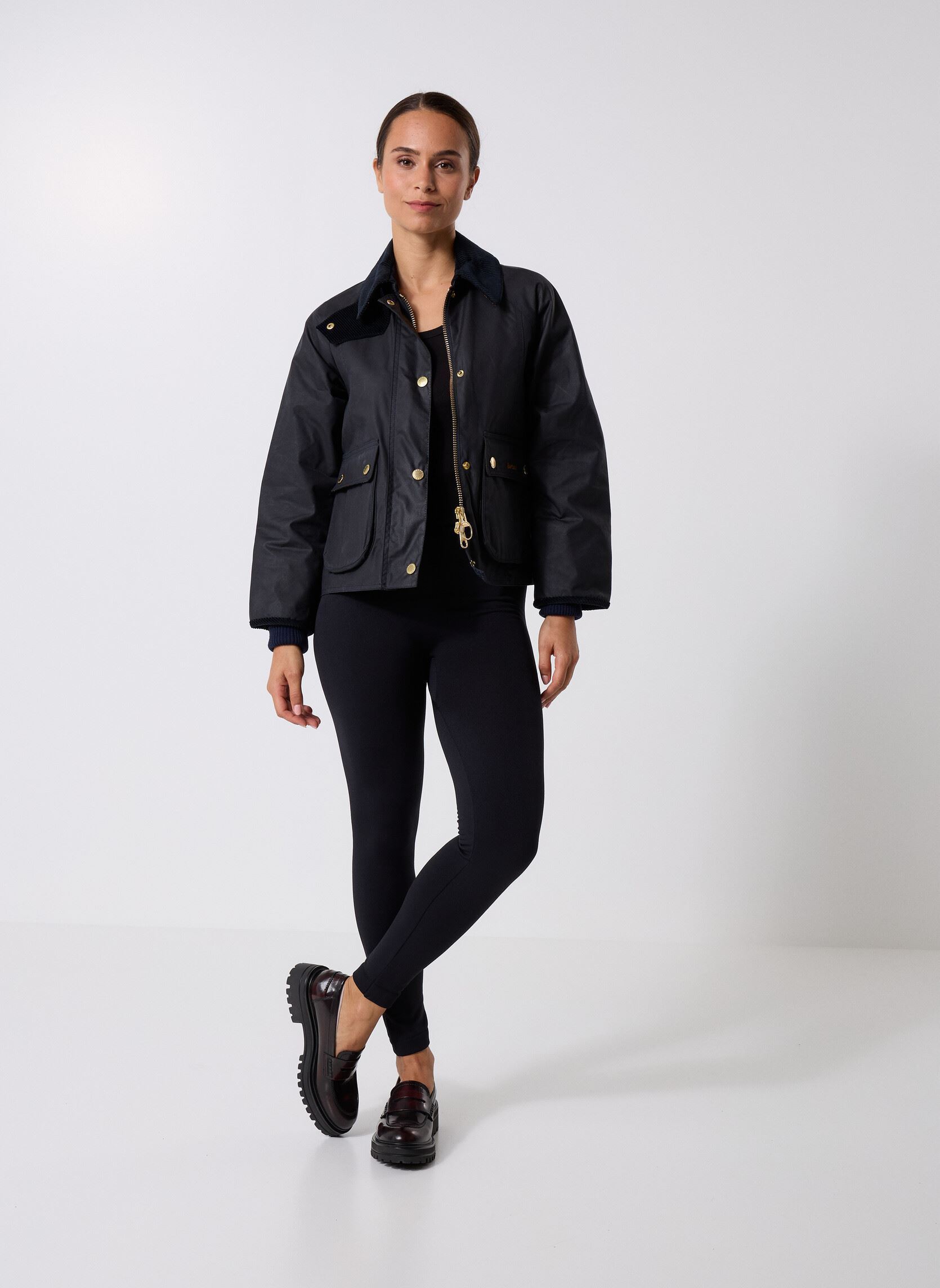 Parkas Cropped Beadnell Wax Jacket femme bleu Barbour Parkas Cropped Beadnell Wax Jacket femme bleu NAVY-CLASSIC