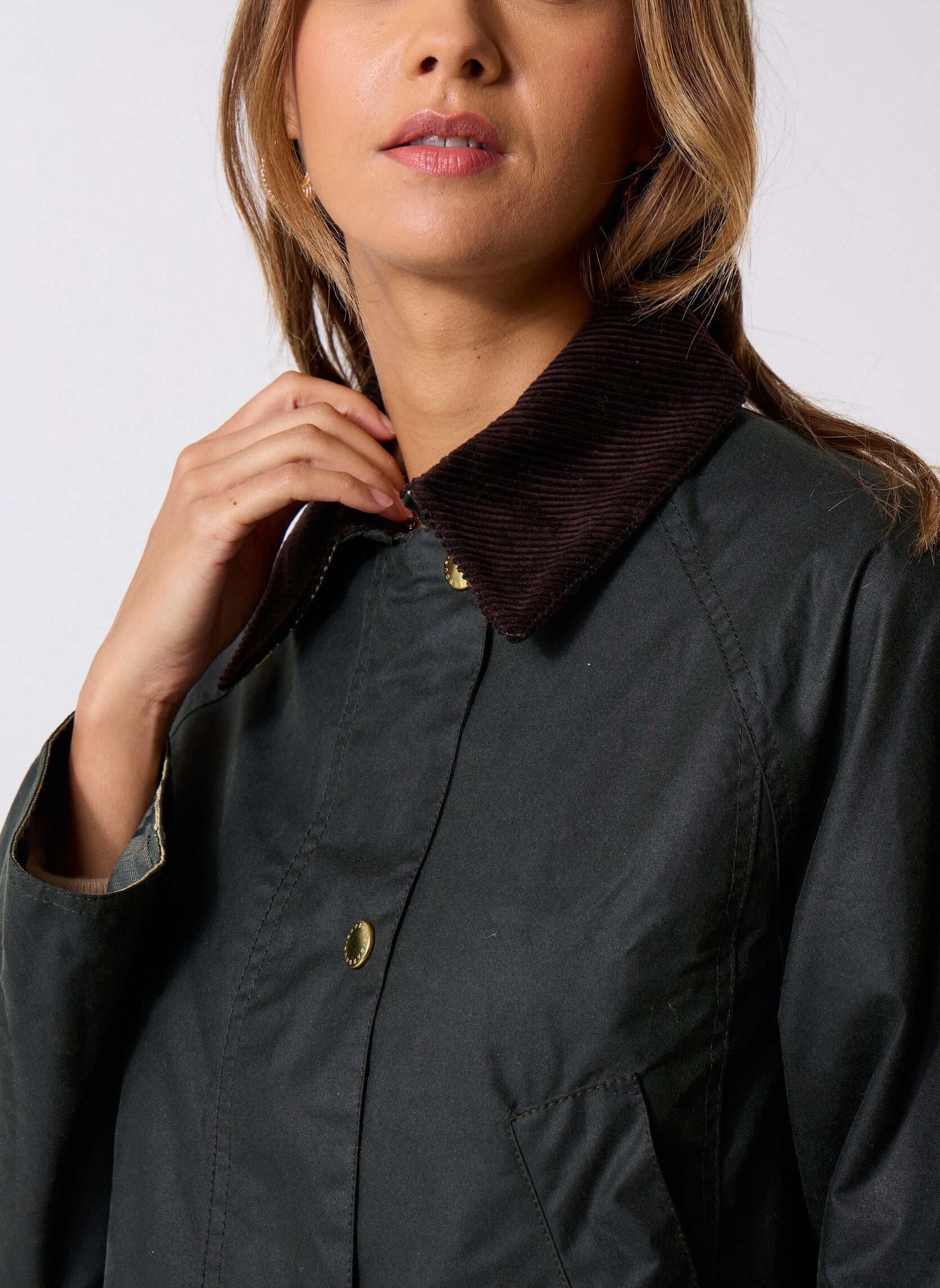 Winterjas Long Beadnell Wax Jacket dames groen Barbour Winterjas Long Beadnell Wax Jacket dames groen SAGE/ANCIENT