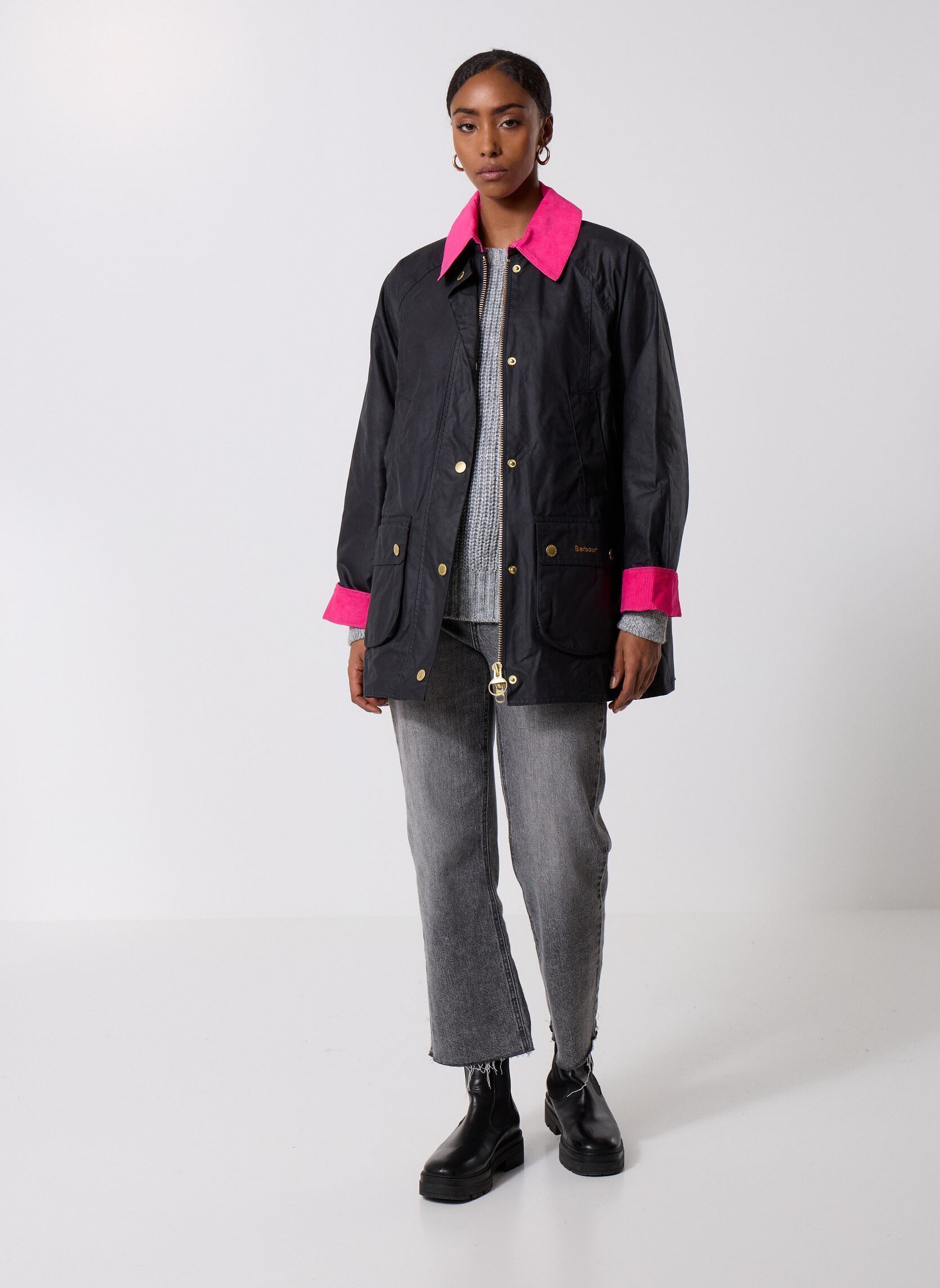 Winterjas Icons Modern Beadnell Wax Jacket dames blauw Barbour Winterjas Icons Modern Beadnell Wax Jacket dames blauw NAVY/FUSCHIA/CLASSIC