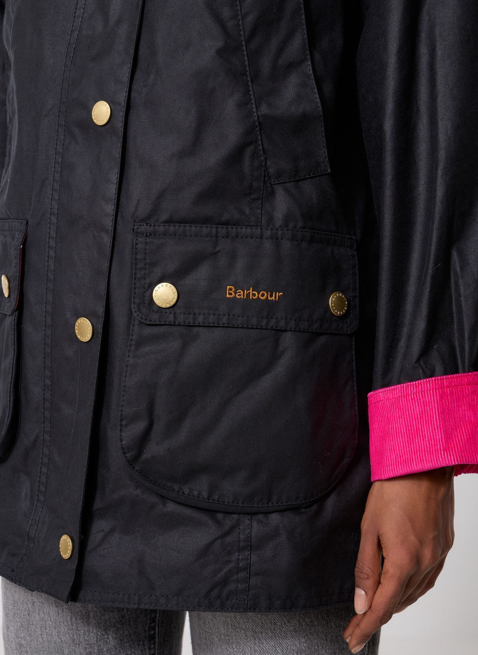 Winterjas Icons Modern Beadnell Wax Jacket dames blauw Barbour Winterjas Icons Modern Beadnell Wax Jacket dames blauw NAVY/FUSCHIA/CLASSIC