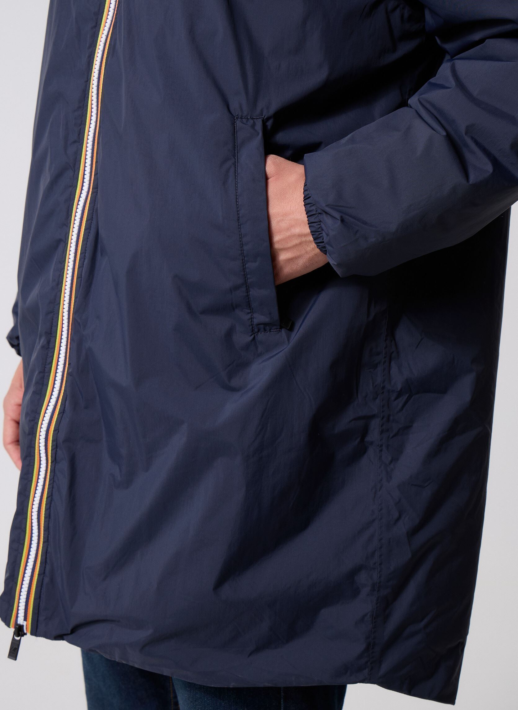 Vestes imperméables LE VRAI 4.0 EIFFEL EAST ORSETTO - Unisex homme bleu K-Way Vestes imperméables LE VRAI 4.0 EIFFEL EAST ORSETTO - Unisex homme bleu BLUE DEPTH