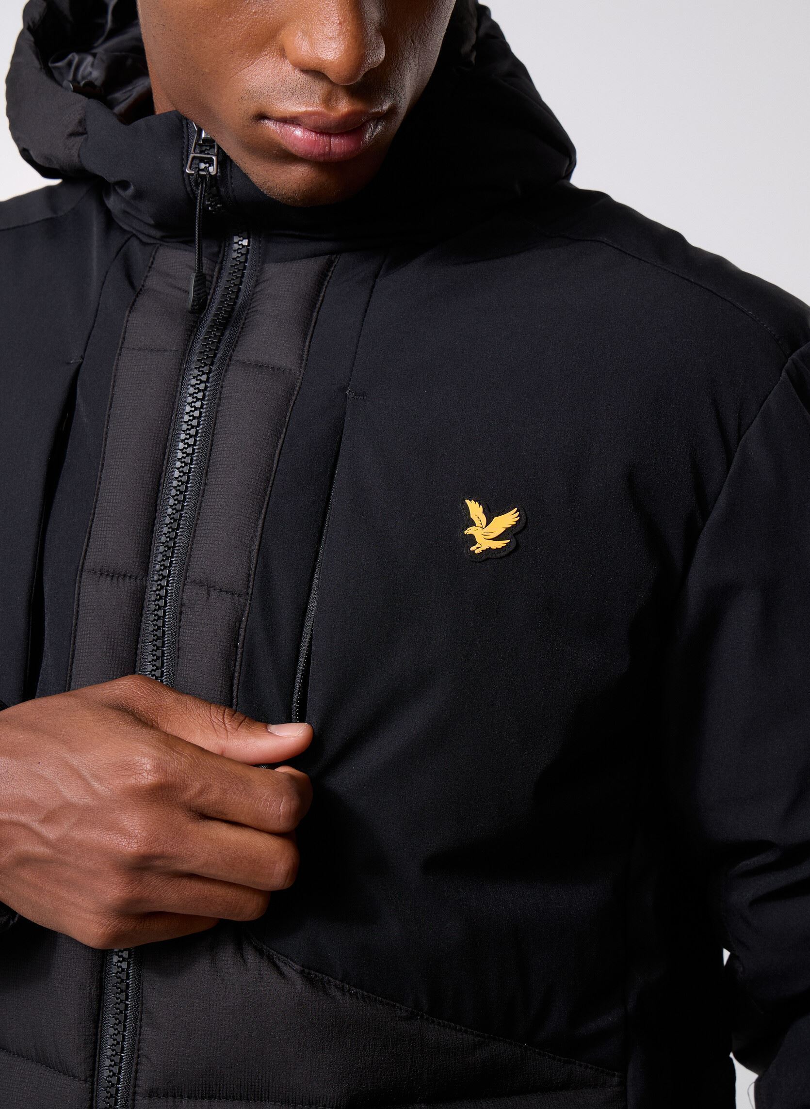 Vestes Wadded Hybrid Jacket homme noir Lyle & Scott Vestes Wadded Hybrid Jacket homme noir JET BLACK